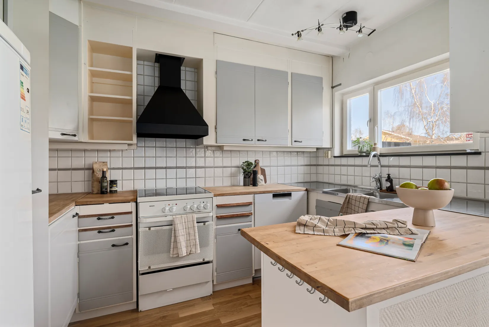 Villa, Radhus, Hagmarksvägen 7, Nälsta, Stockholm