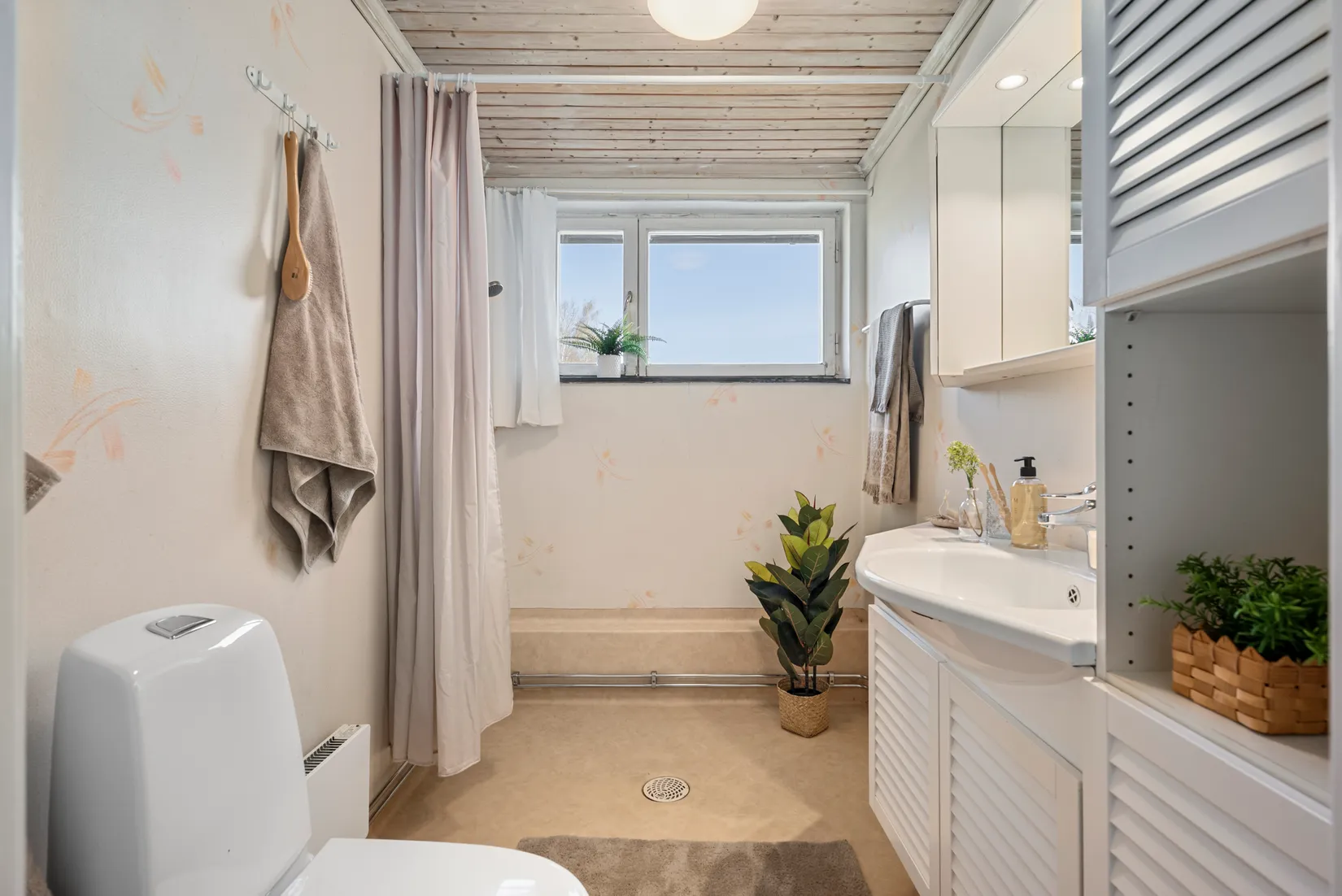 Villa, Radhus, Hagmarksvägen 7, Nälsta, Stockholm