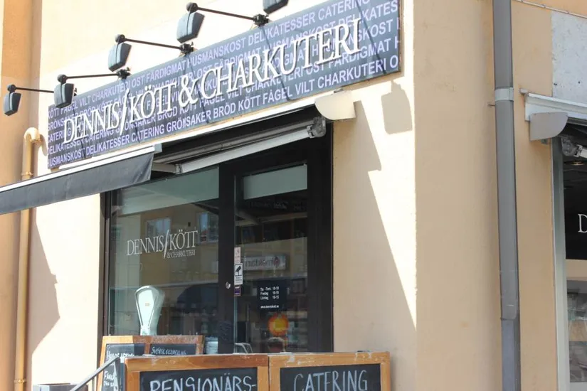 Villa, Radhus, Hagmarksvägen 7, Nälsta, Stockholm