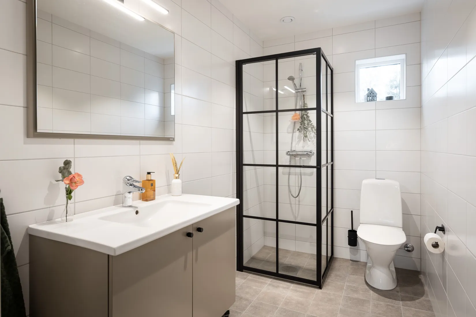 Villa, Vristulven Mejbostrand 12, Vristulven, Skövde