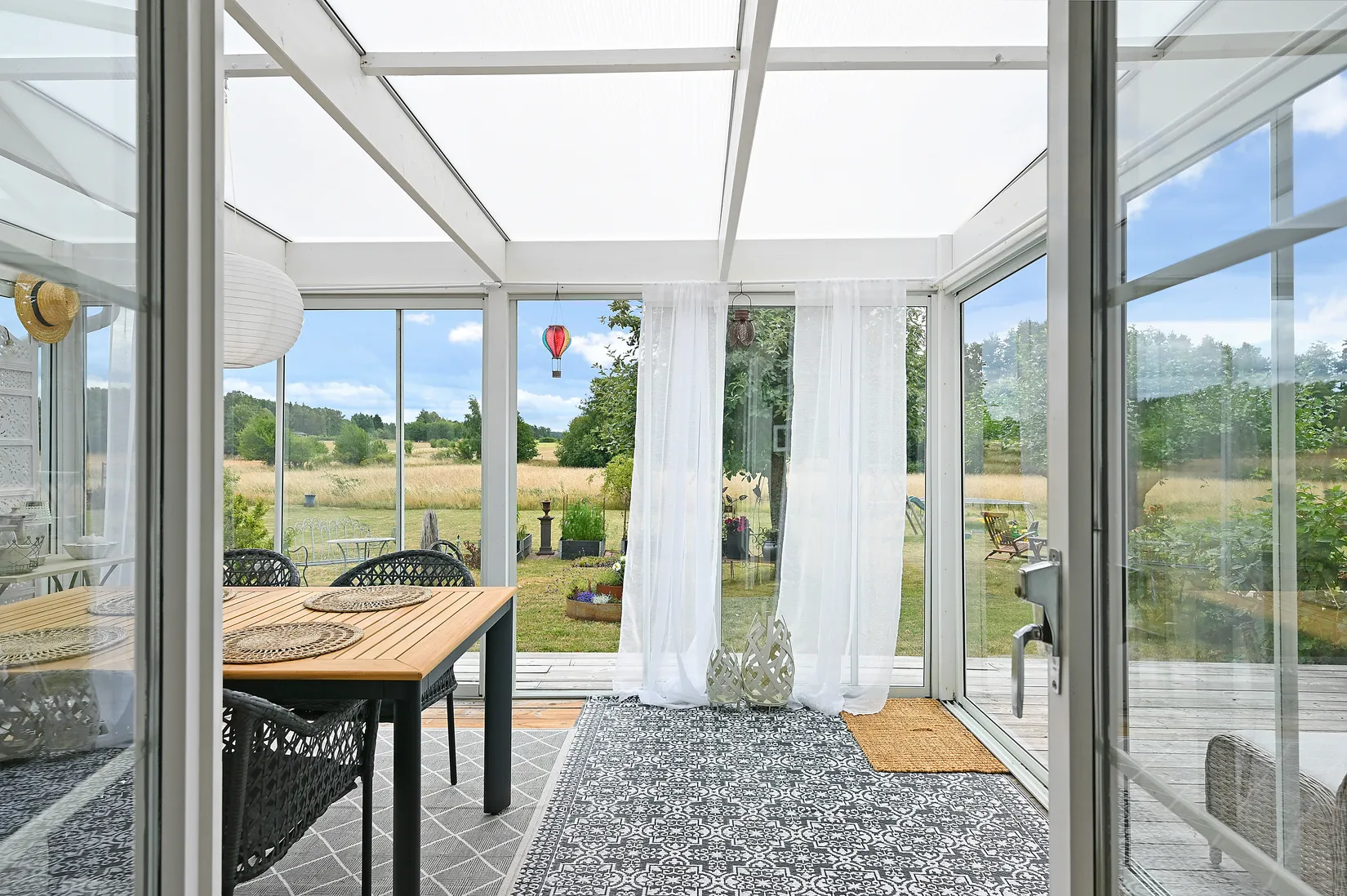 Radhus, Skepparns Väg 10, Färingsö Kungsberga, Ekerö
