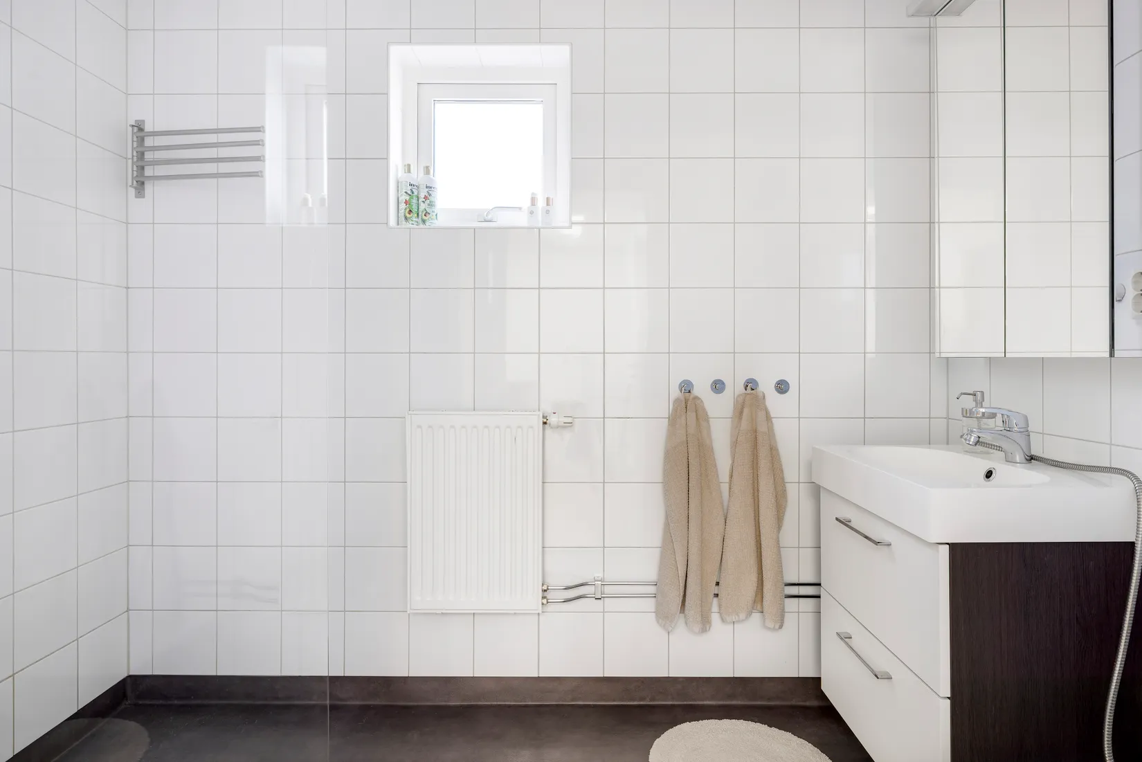 Bostadsrätt, Radhus, Åsgatan 81B, Alsike, Knivsta