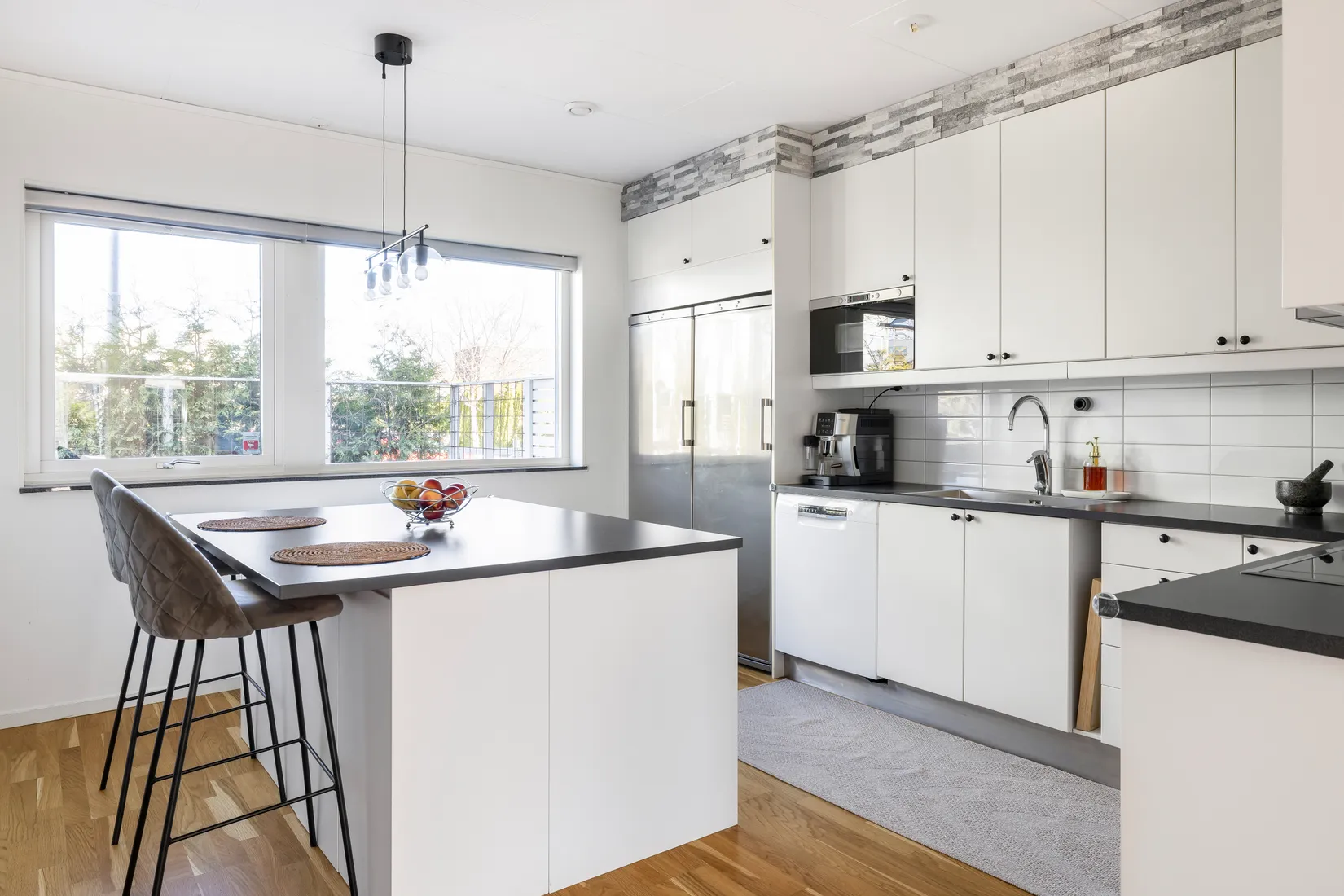 Bostadsrätt, Radhus, Åsgatan 81B, Alsike, Knivsta