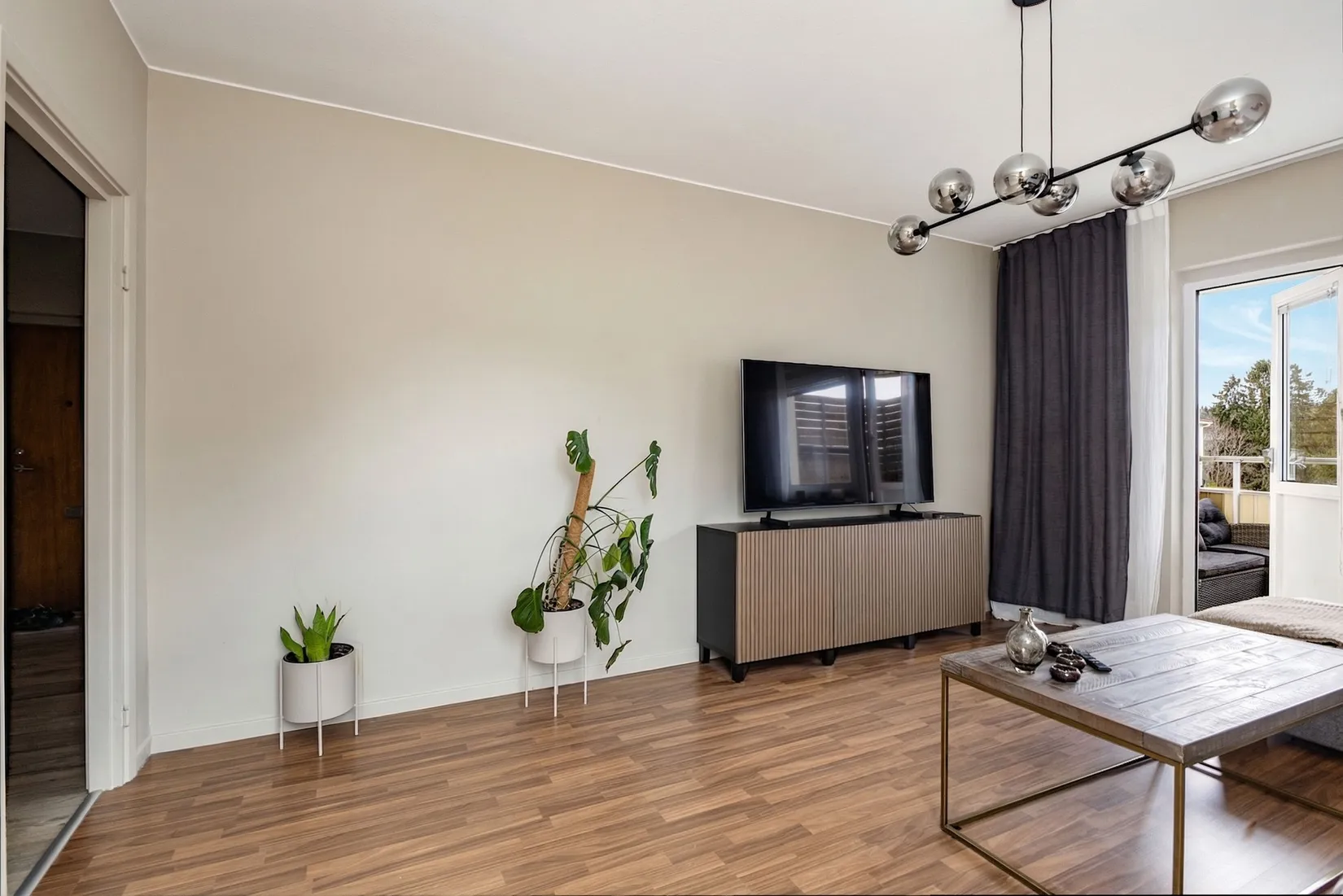 Bostadsrätt, Bergslagsvägen 119C, Kolsva, Köping