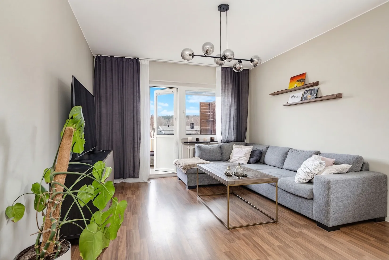 Bostadsrätt, Bergslagsvägen 119C, Kolsva, Köping