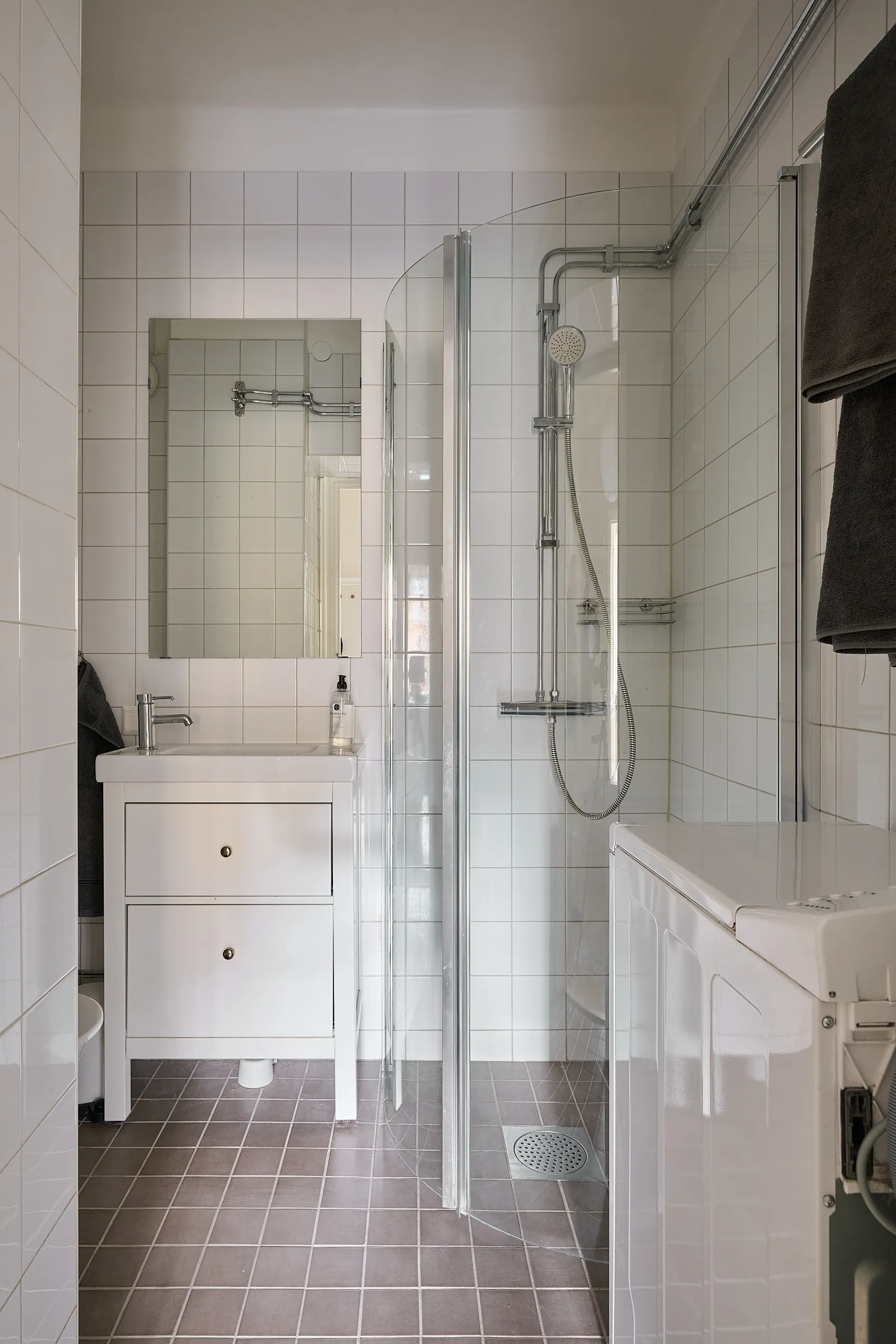 Bostadsrätt, Ynglingagatan 27, Vasastan, Stockholm