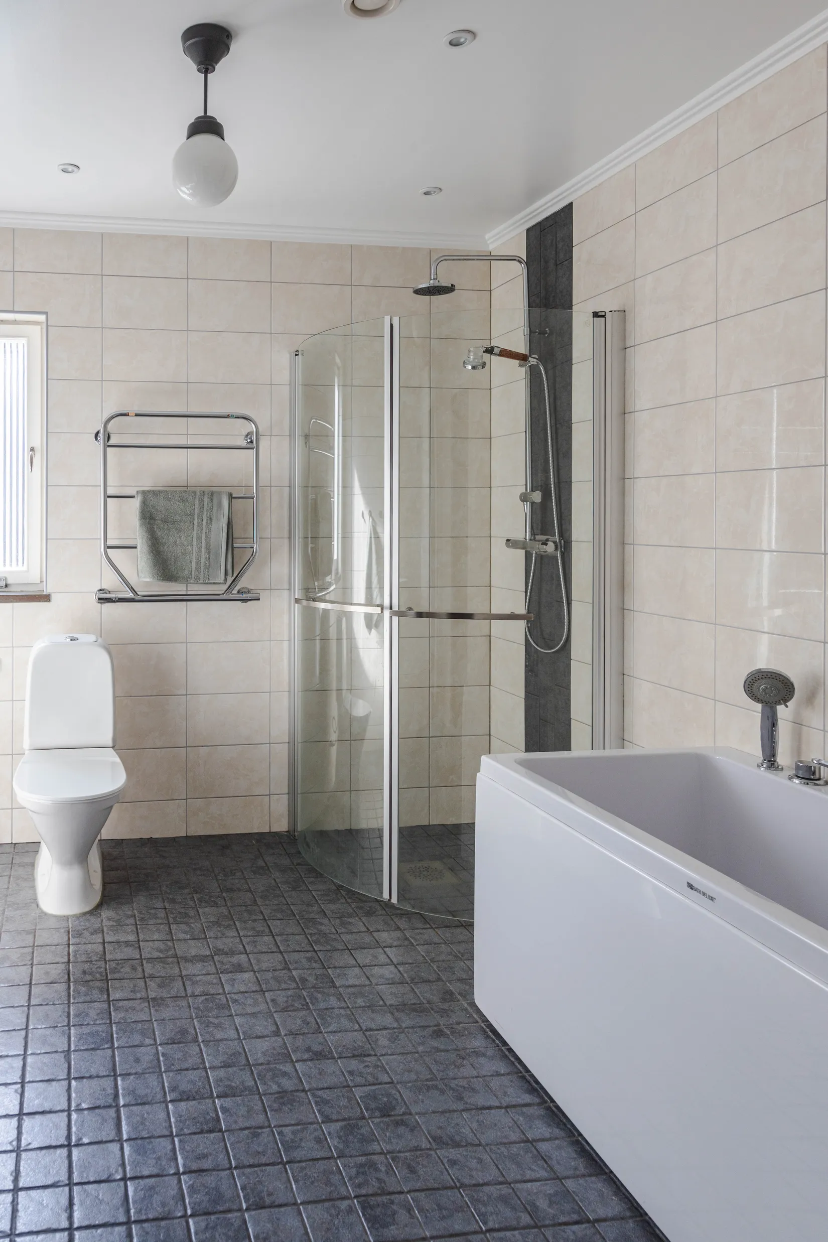 Villa, Tingstuvägen 3, Kjula, Eskilstuna