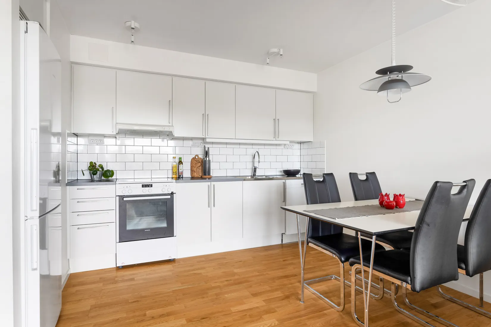 Bostadsrätt, Växthusvägen 17, 2tr, Bro Rosenängarna, Upplands-Bro