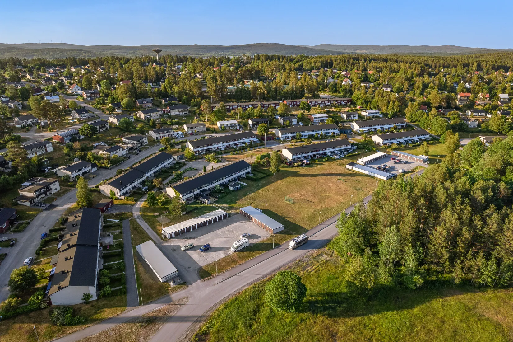 Villa, Radhus, Hemmansvägen 99, Bondsjöhöjden, Härnösand