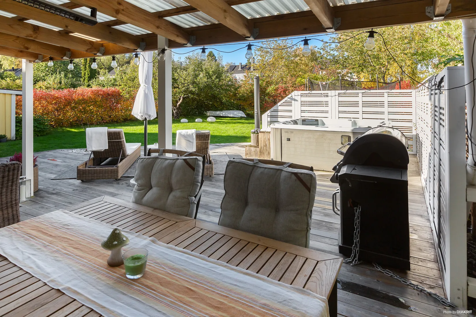 Villa, Radhus, Klövervägen 4, Viksjö, Järfälla