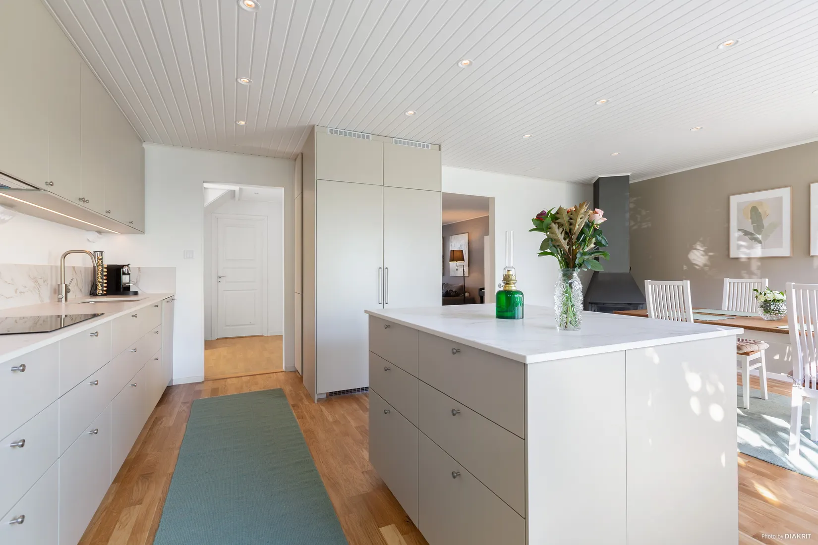 Villa, Radhus, Klövervägen 4, Viksjö, Järfälla