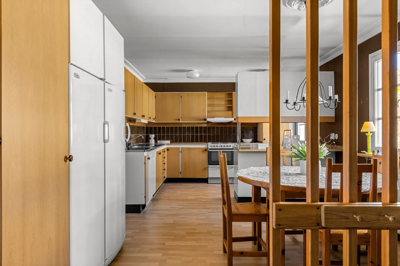 Villa, Radhus, Vårlöksvägen 17, Trollbäcken, Tyresö