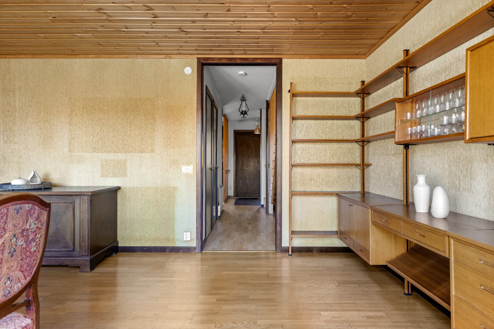 Villa, Radhus, Vårlöksvägen 17, Trollbäcken, Tyresö