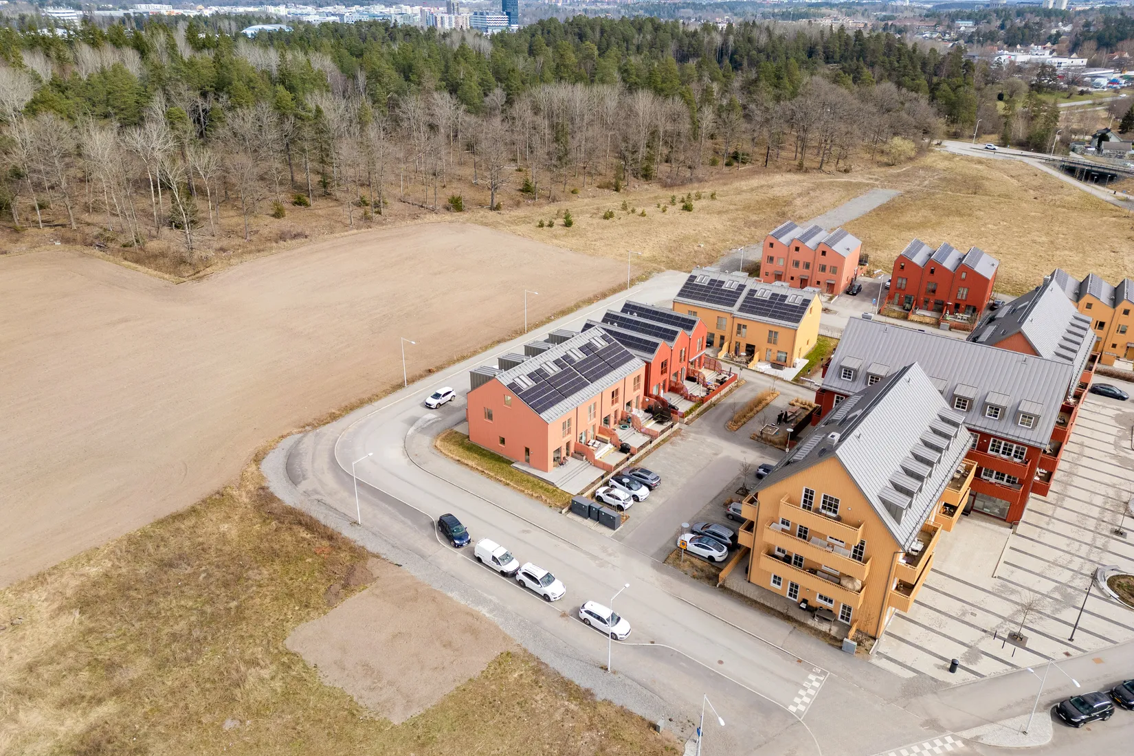 Bostadsrätt, Radhus, Idunslingan 15, Skälby, Järfälla