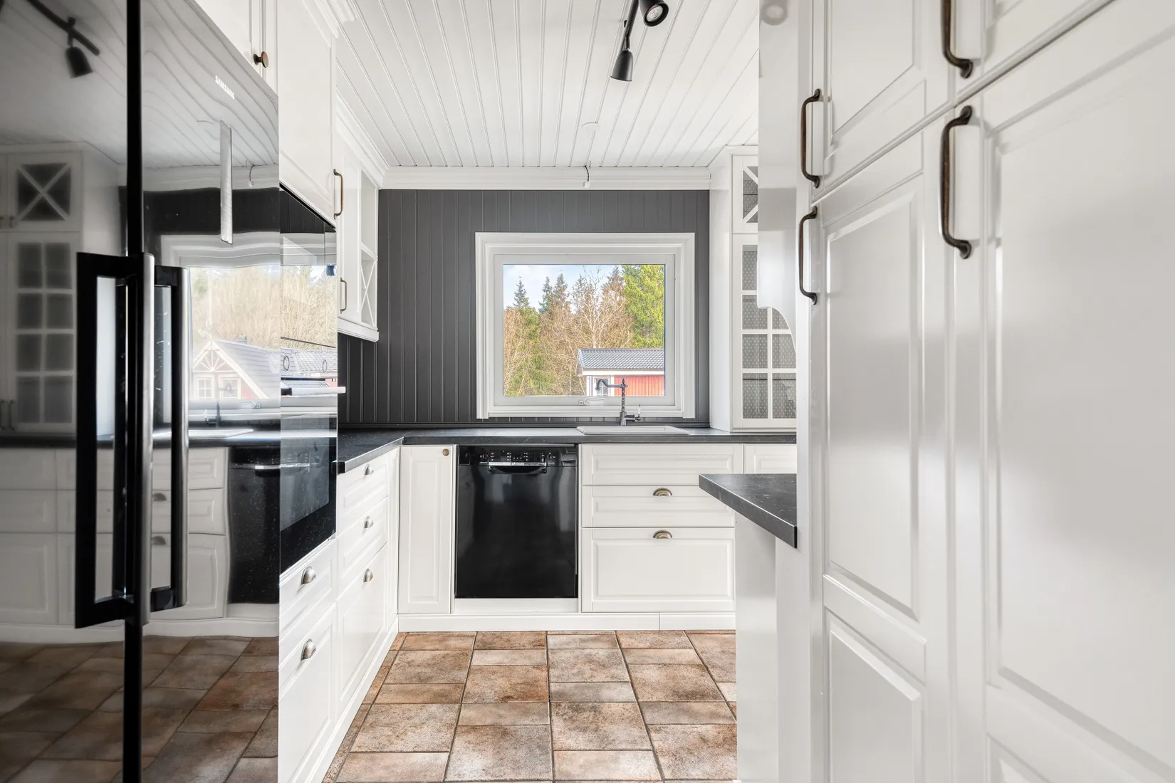 Villa, Furåsvägen 5, Fritsla, Mark