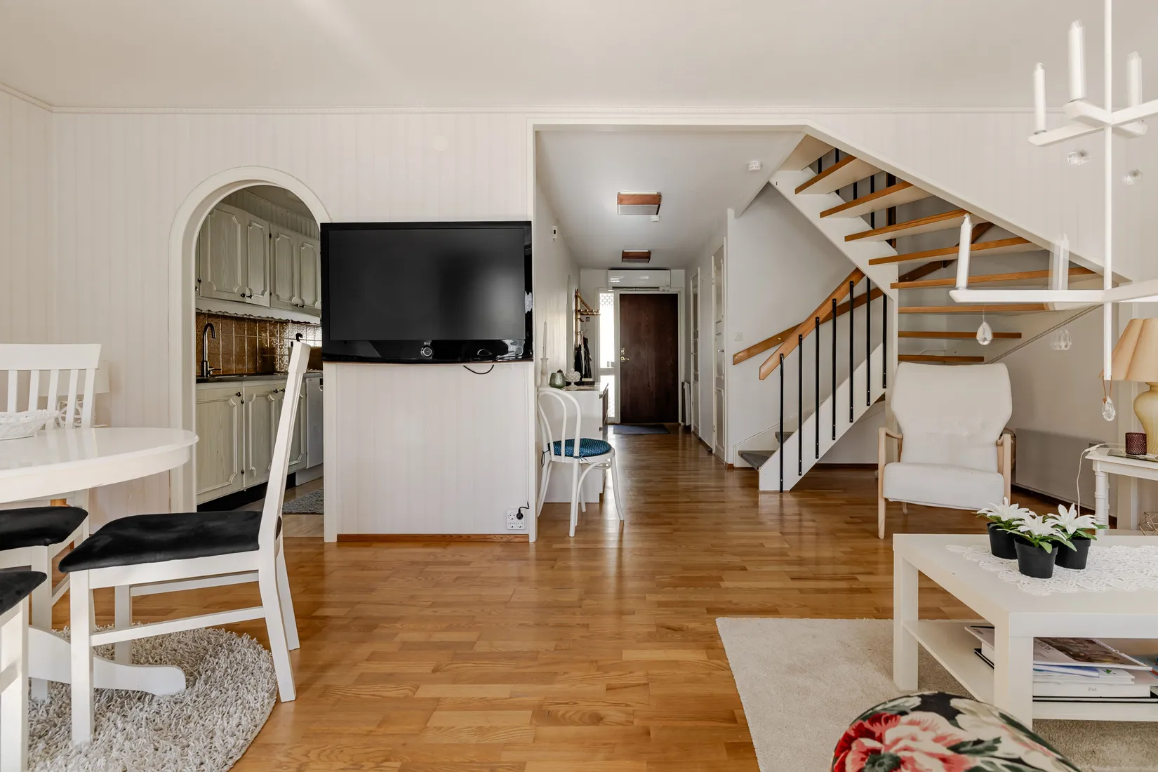 Radhus, Trumpetvägen 107, Slagsta, Eskilstuna