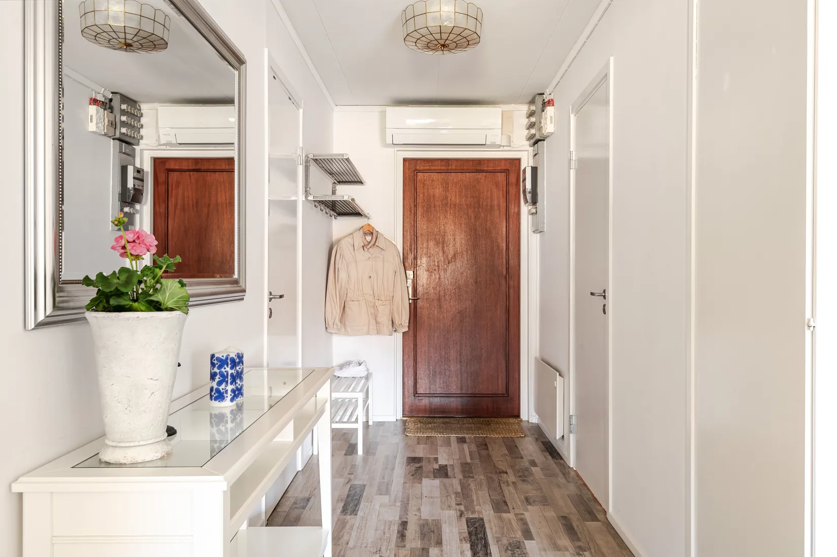 Villa, Radhus, Riddarängsvägen 21I, Mantorp, Mjölby