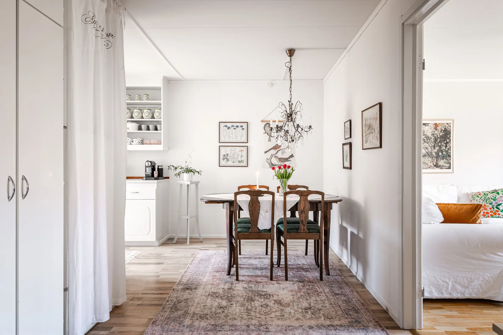 Villa, Radhus, Riddarängsvägen 21I, Mantorp, Mjölby