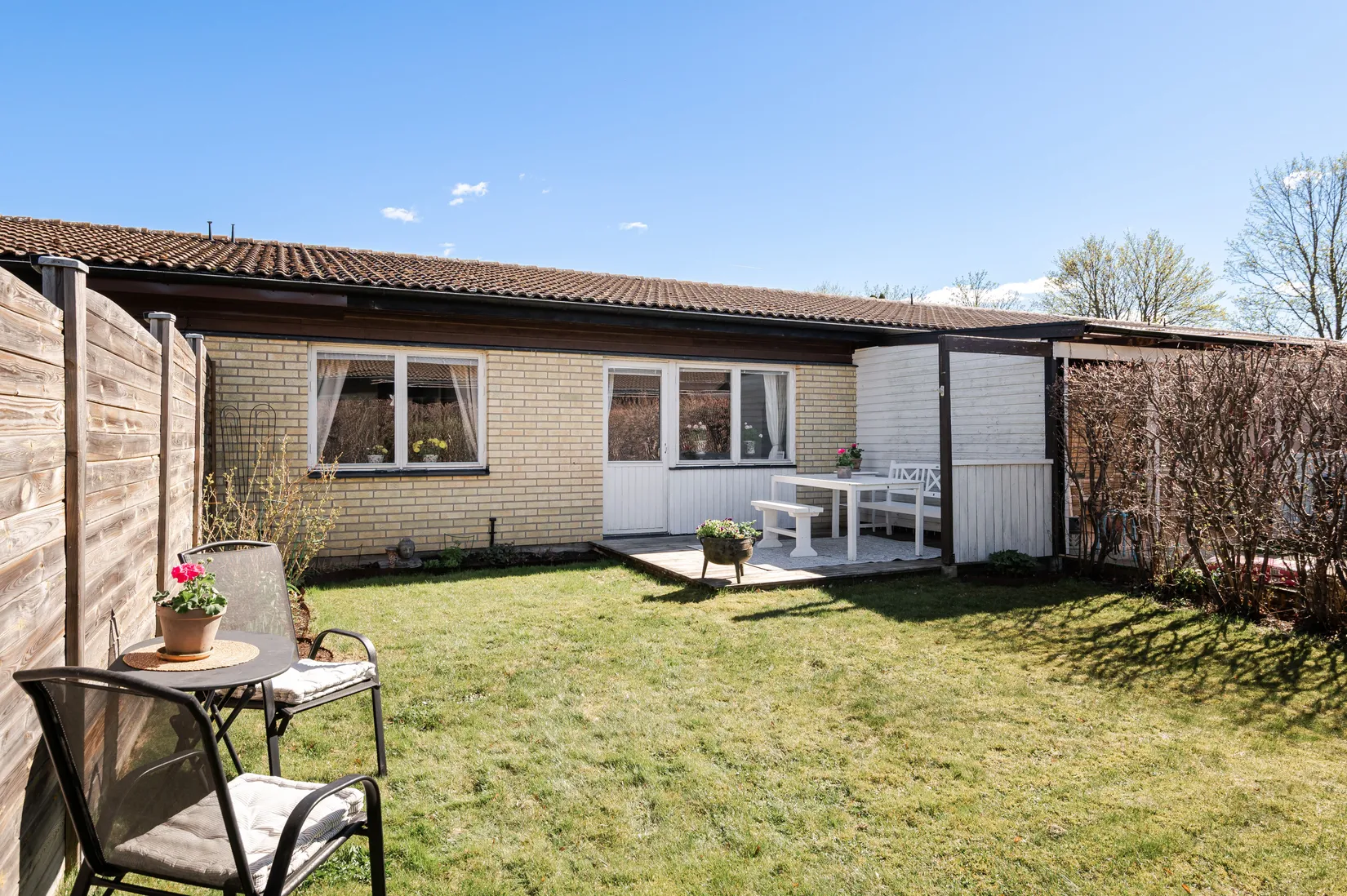 Villa, Radhus, Riddarängsvägen 21I, Mantorp, Mjölby