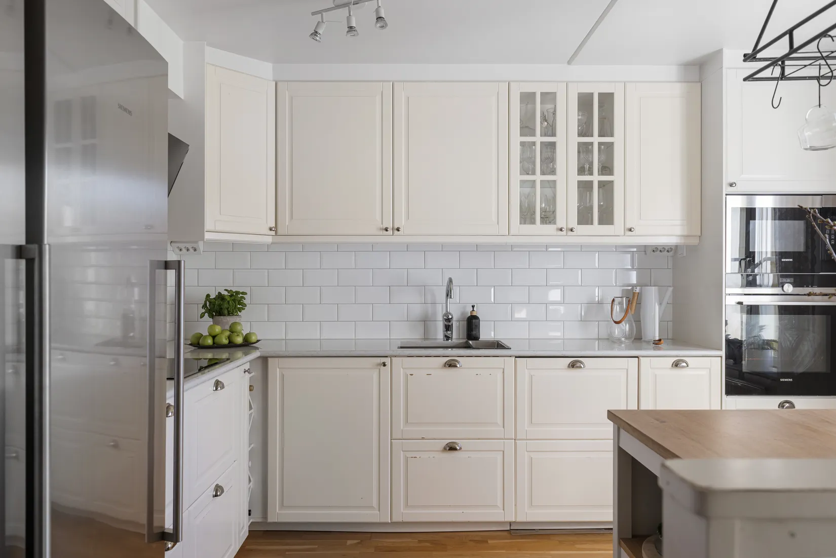 Bostadsrätt, Radhus, Björnspinnarvägen 131, Myrängen, Huddinge