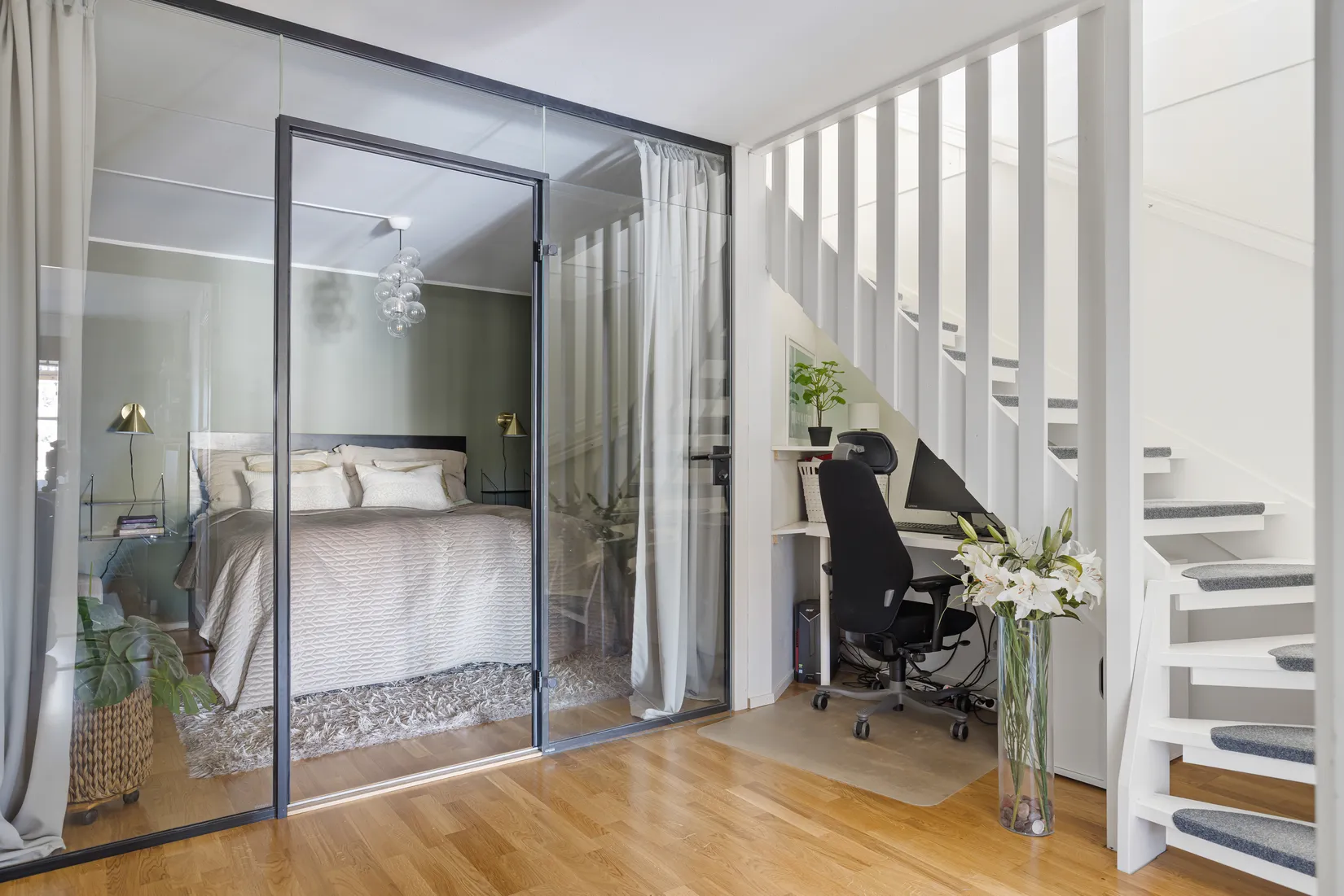 Bostadsrätt, Radhus, Björnspinnarvägen 131, Myrängen, Huddinge