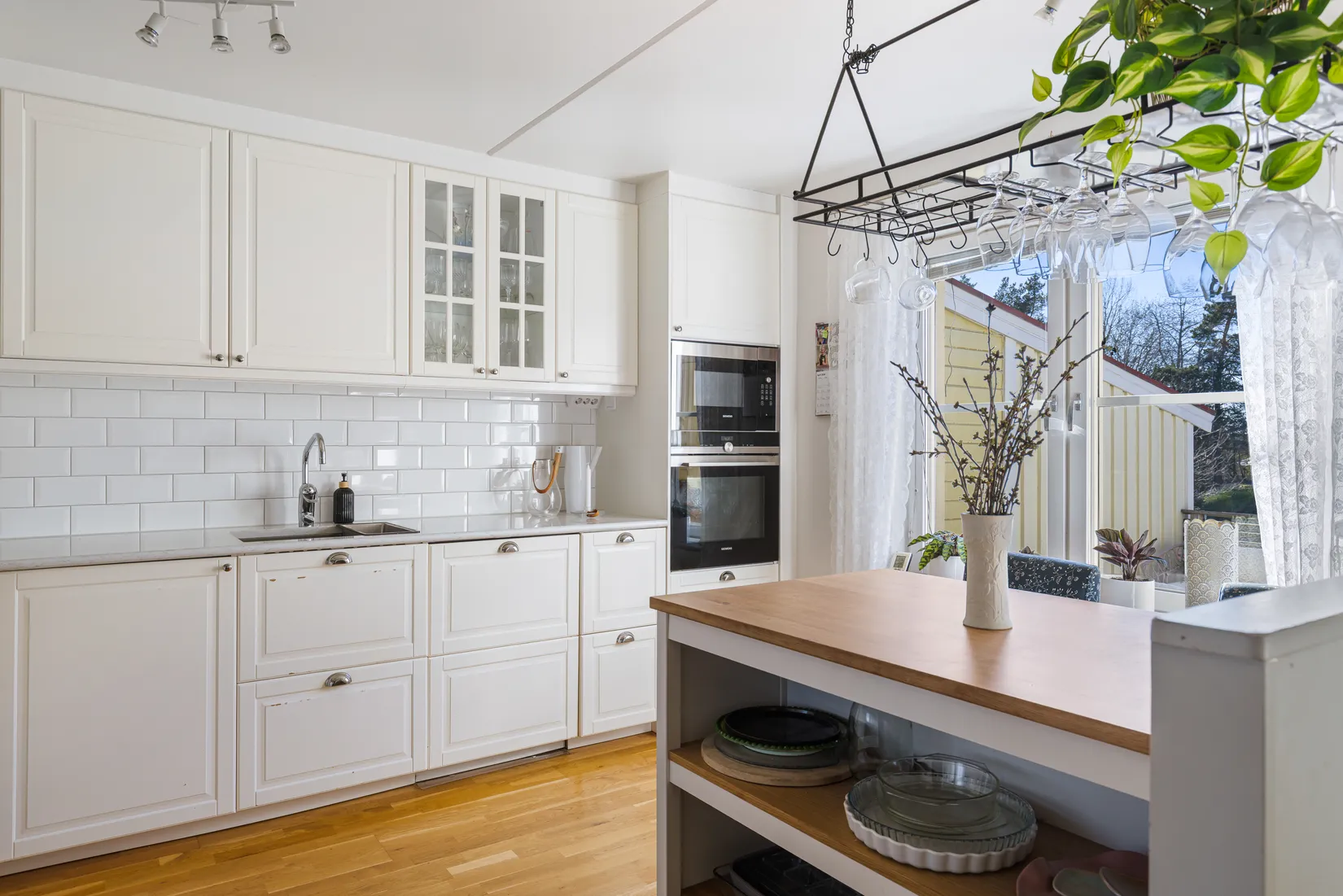 Bostadsrätt, Radhus, Björnspinnarvägen 131, Myrängen, Huddinge