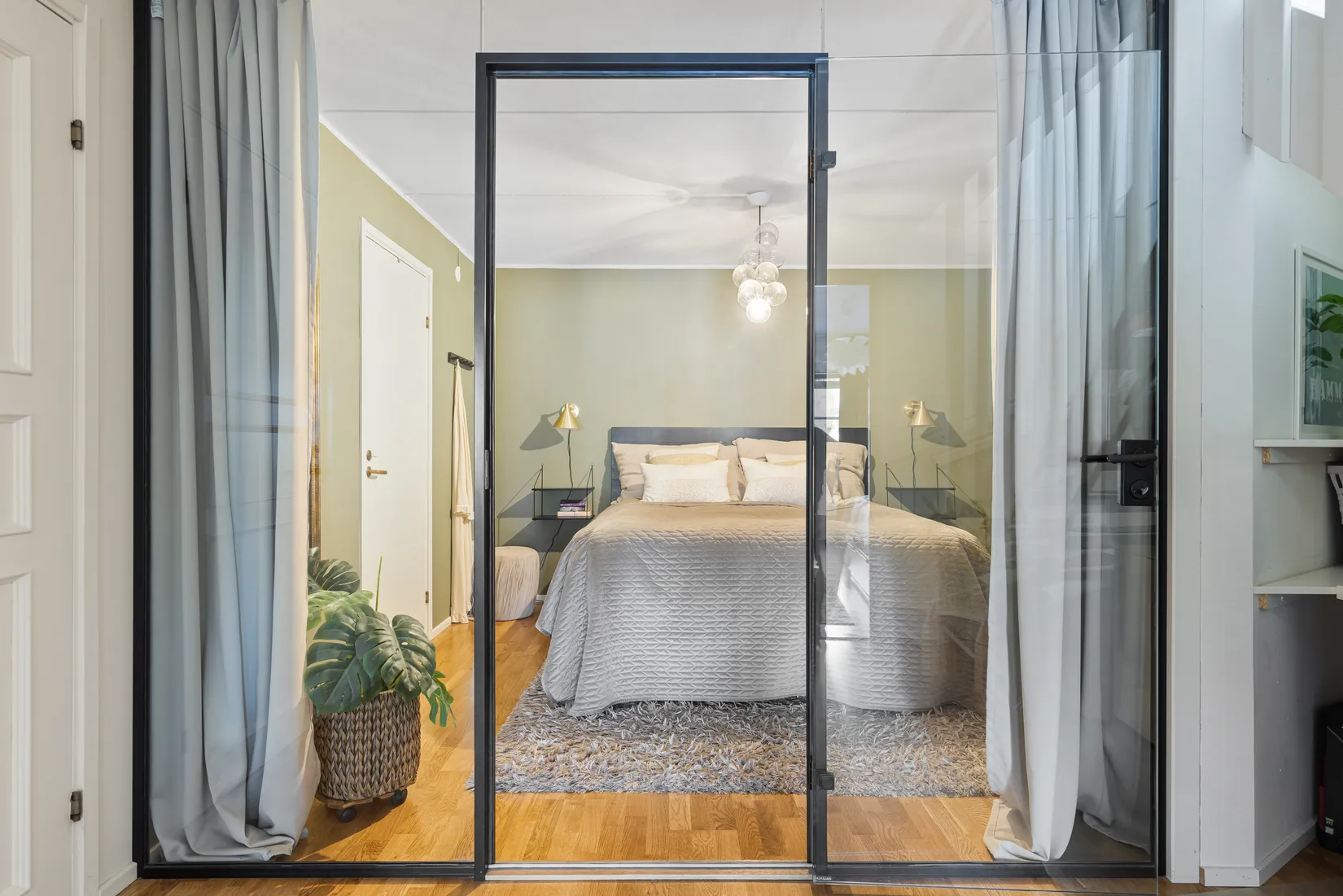 Bostadsrätt, Radhus, Björnspinnarvägen 131, Myrängen, Huddinge