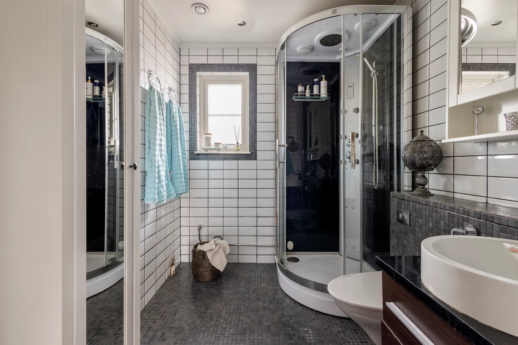 Villa, Ugglevägen 34, Botkyrka