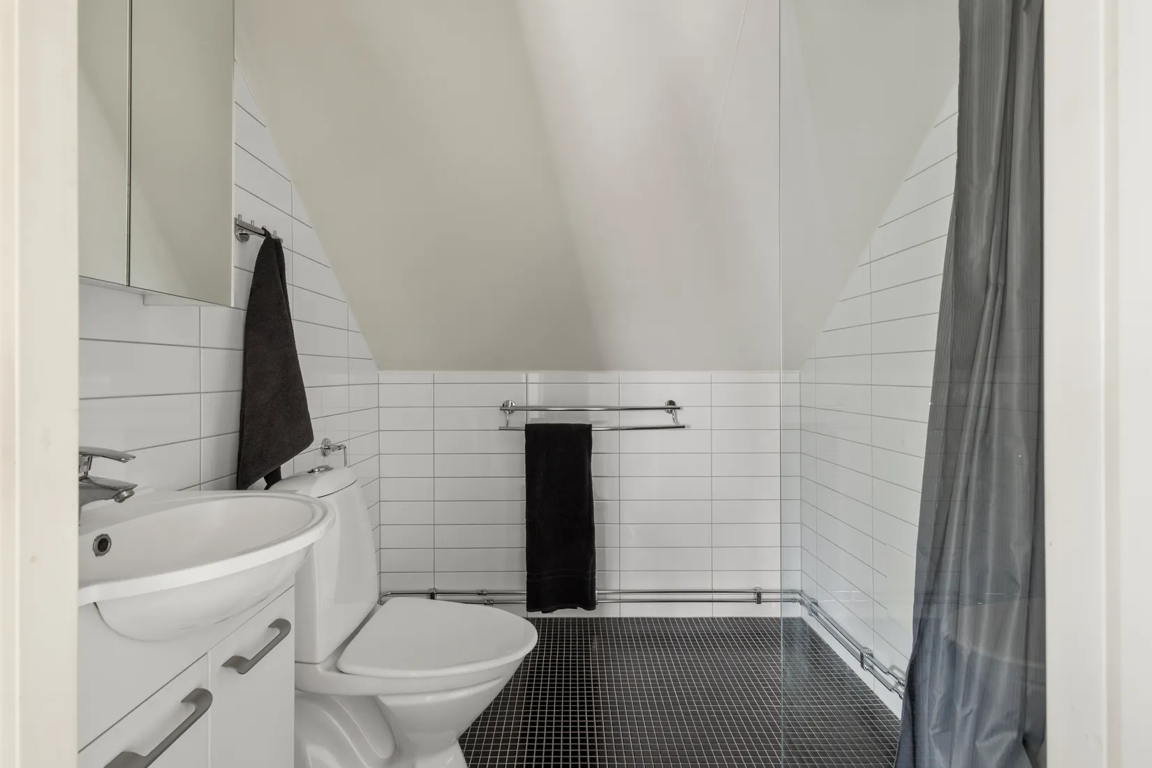 Villa, Ugglevägen 34, Botkyrka