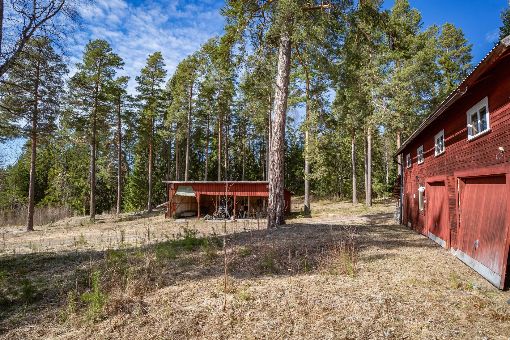 Gård/Skog, Hullsjövägen 52, Sundsvall
