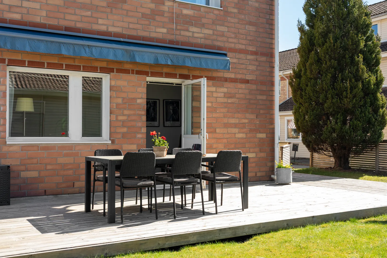 Villa, Radhus, Olserödsgatan 64, Olseröd, Kungälv