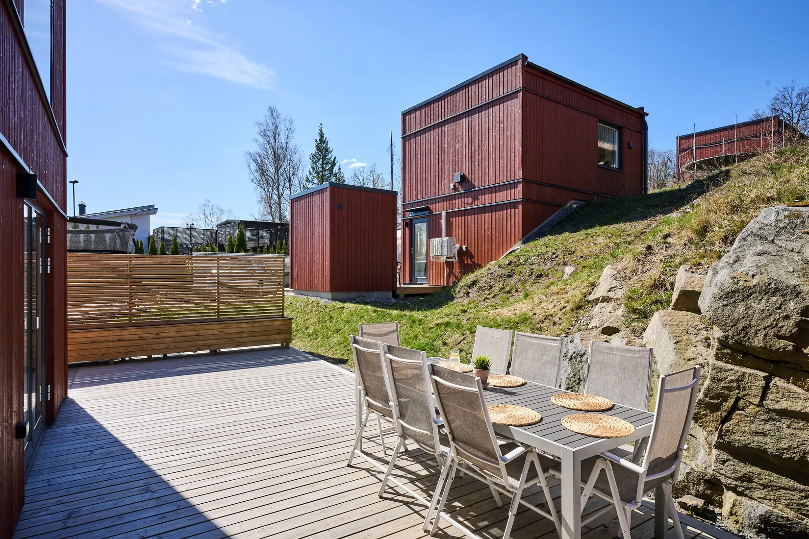 Radhus, Patron Lars väg 7A, Vistaberg, Huddinge