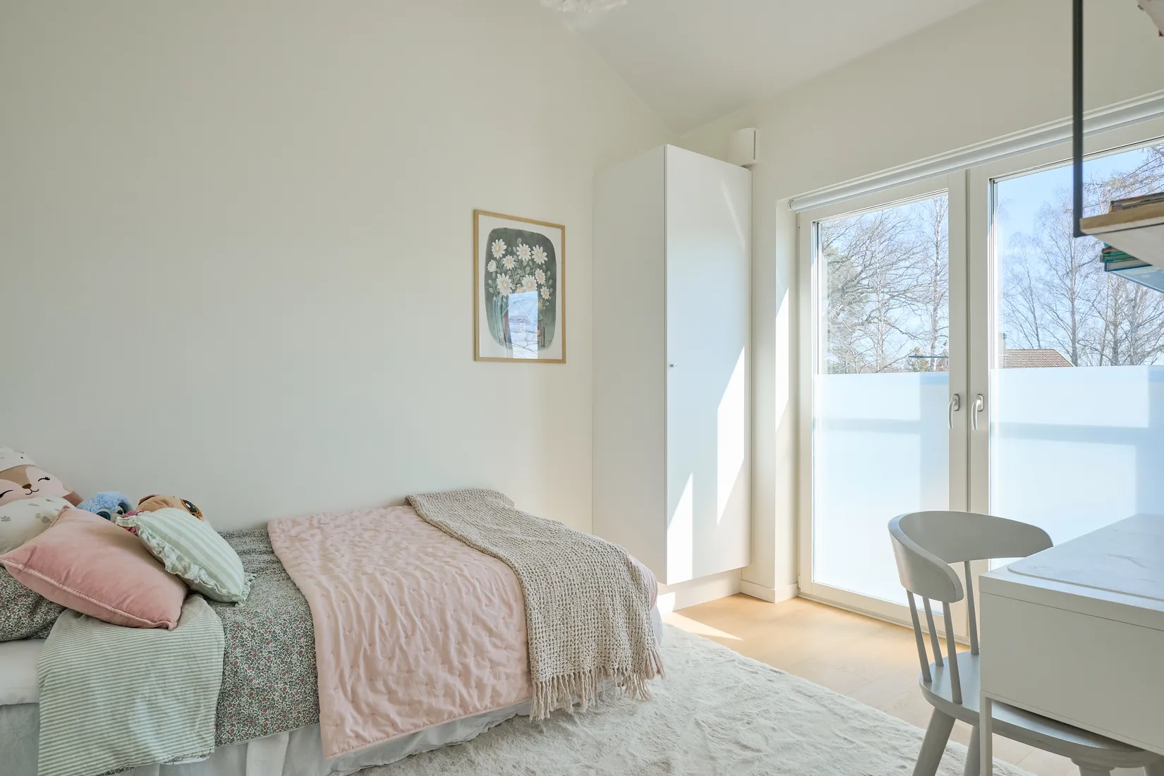 Radhus, Patron Lars väg 7A, Vistaberg, Huddinge