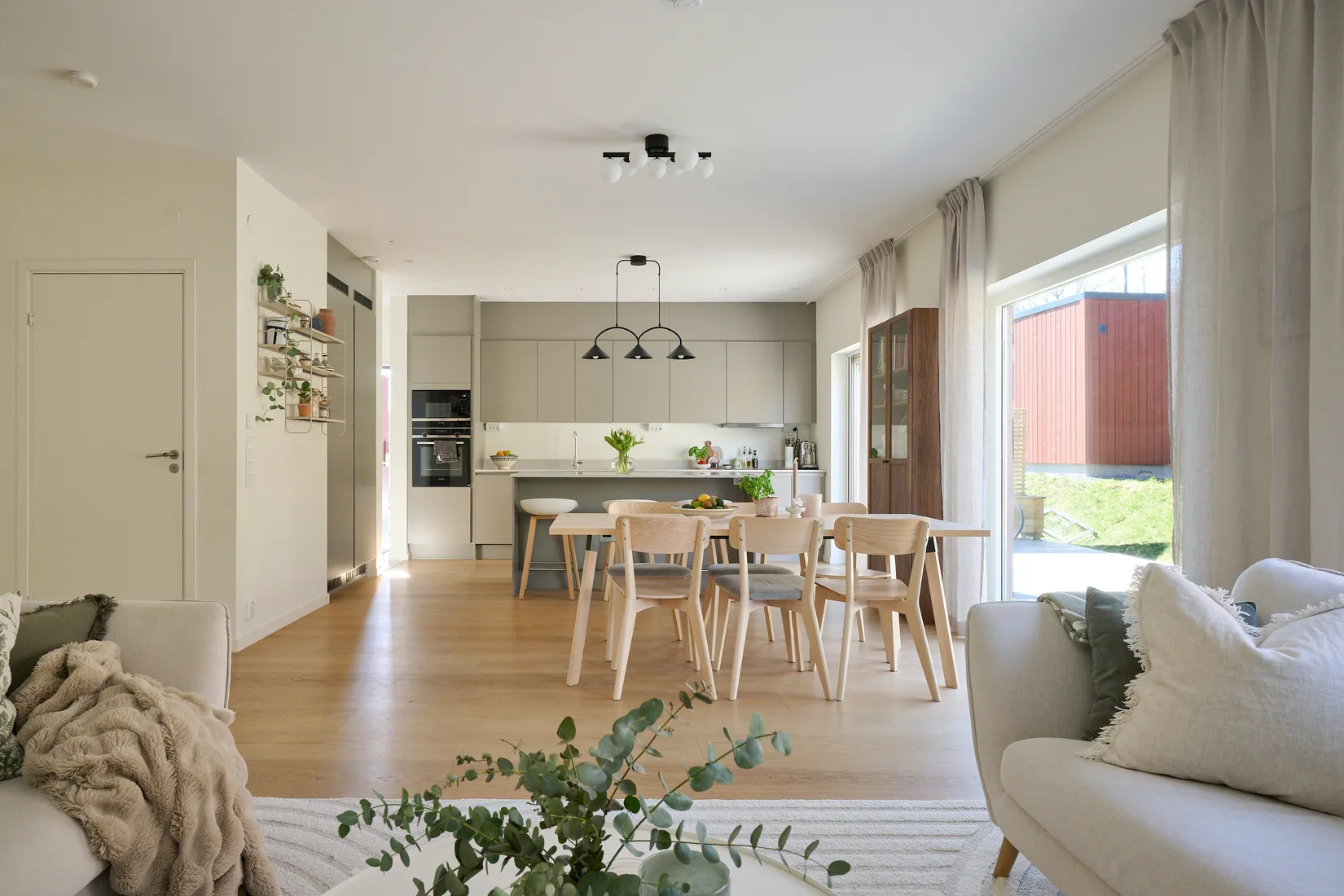 Radhus, Patron Lars väg 7A, Vistaberg, Huddinge