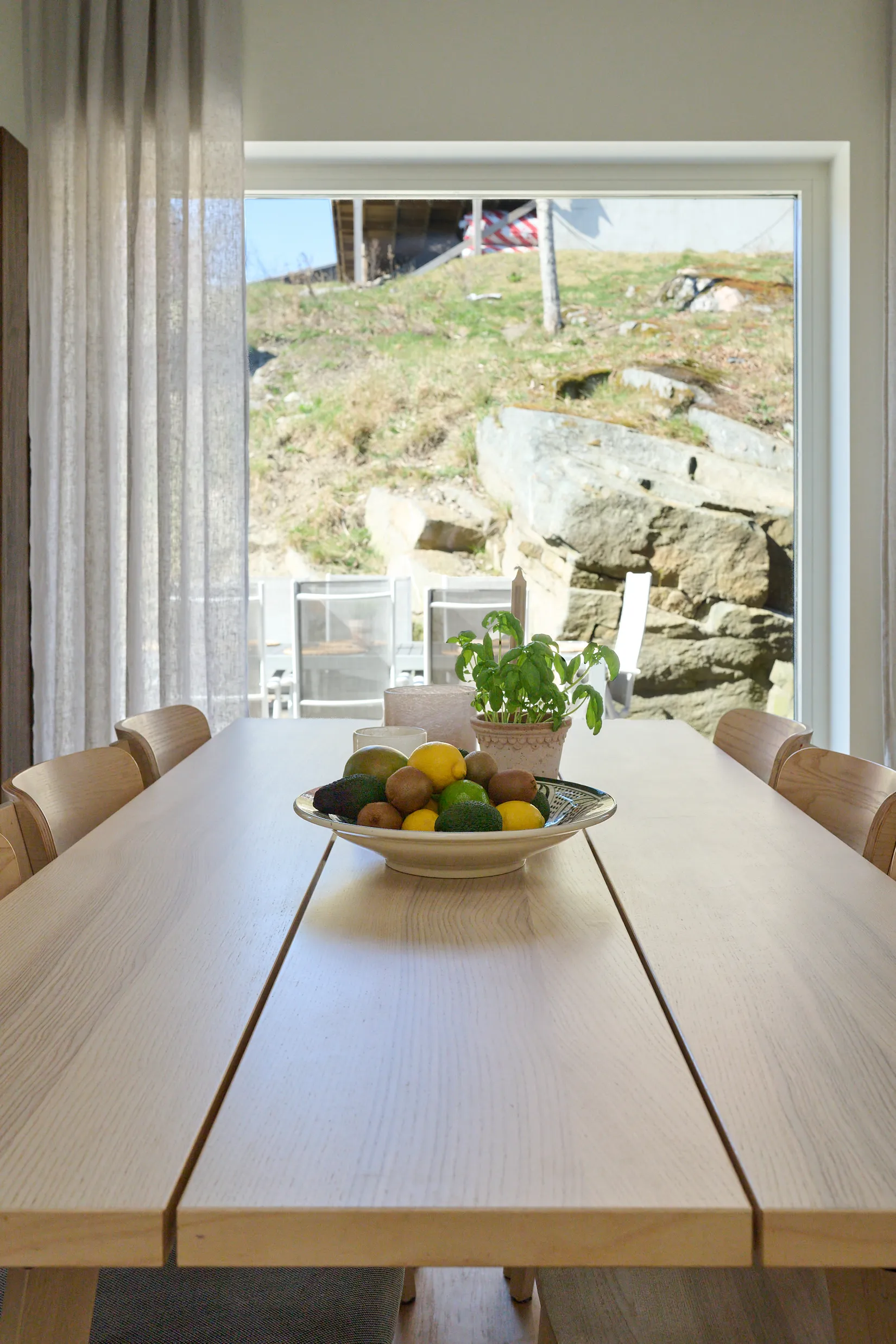 Radhus, Patron Lars väg 7A, Vistaberg, Huddinge