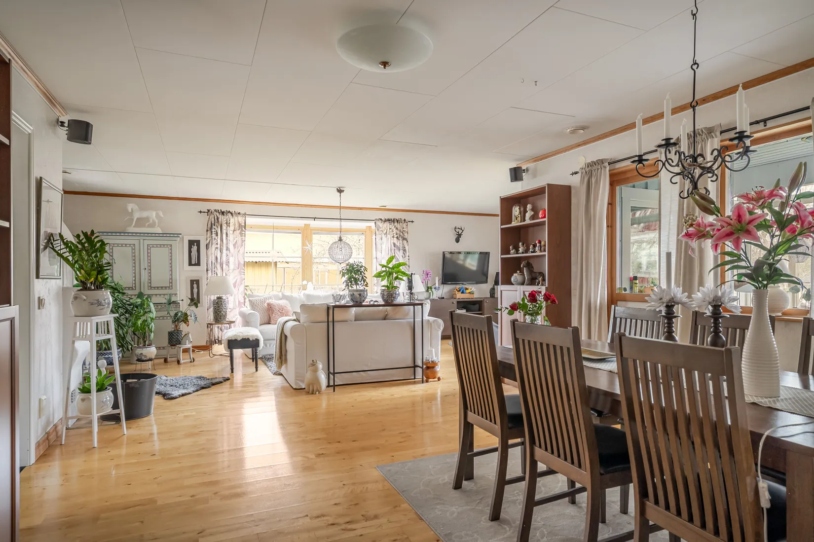 Villa, Sandbacksvägen 4, Härad, Strängnäs