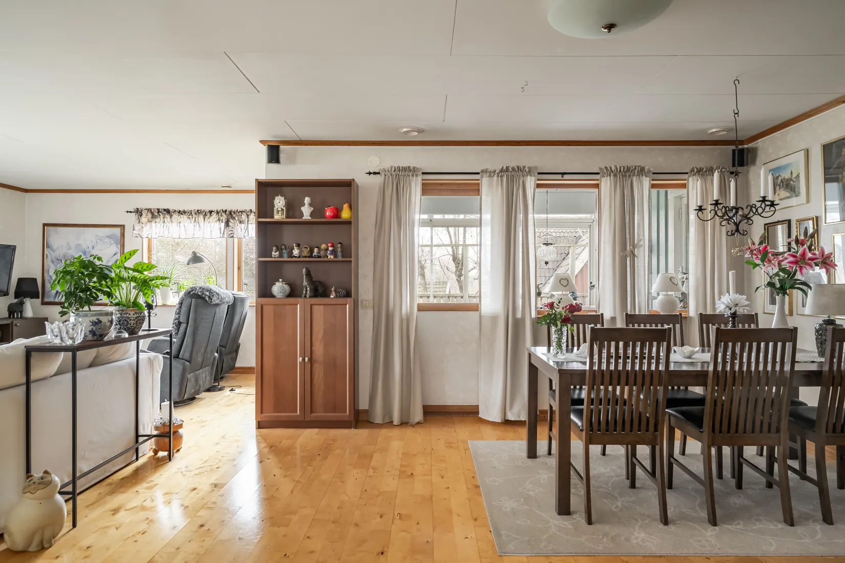 Villa, Sandbacksvägen 4, Härad, Strängnäs