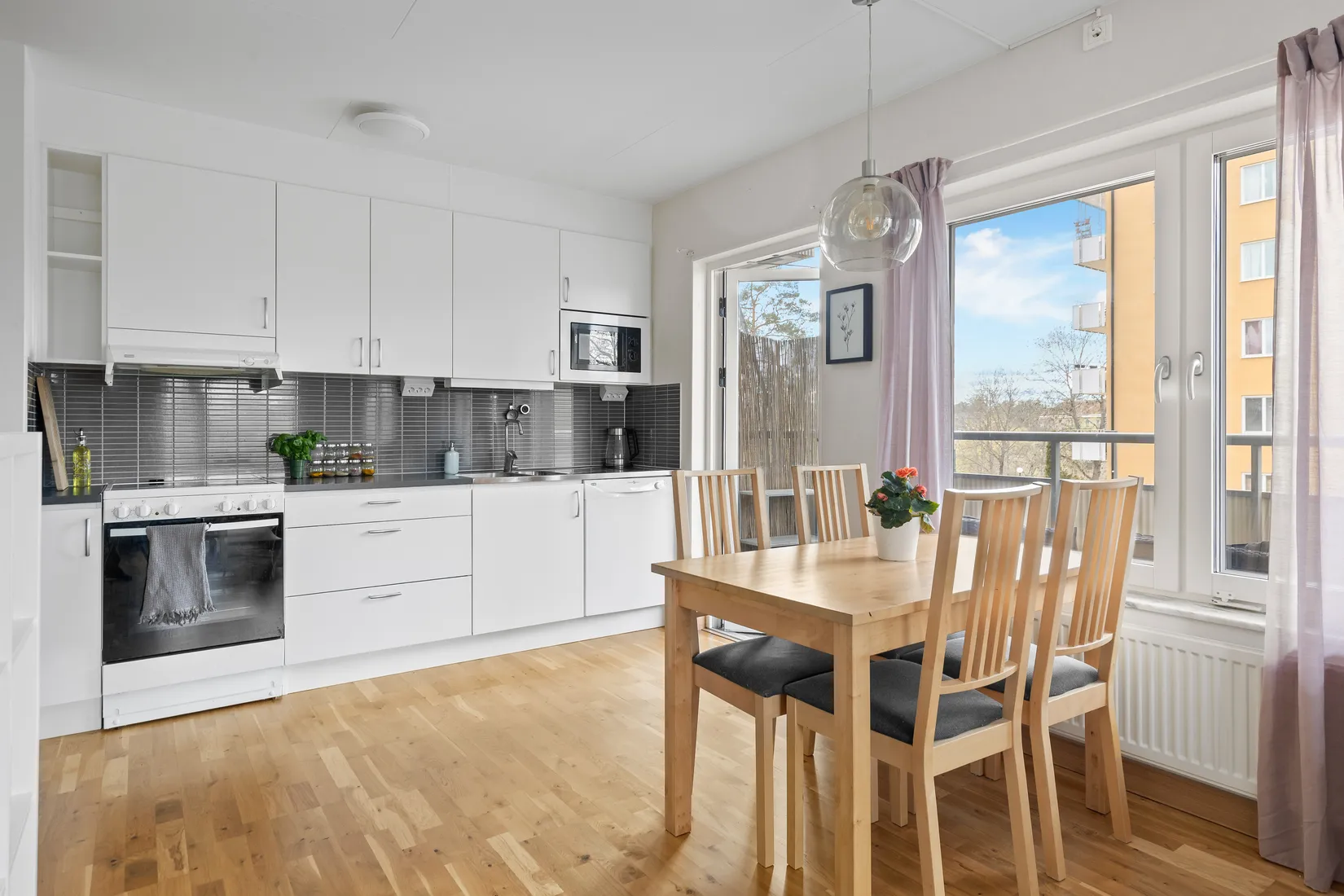 Bostadsrätt, Enspännargatan 12A, Hässelby Gård, Stockholm