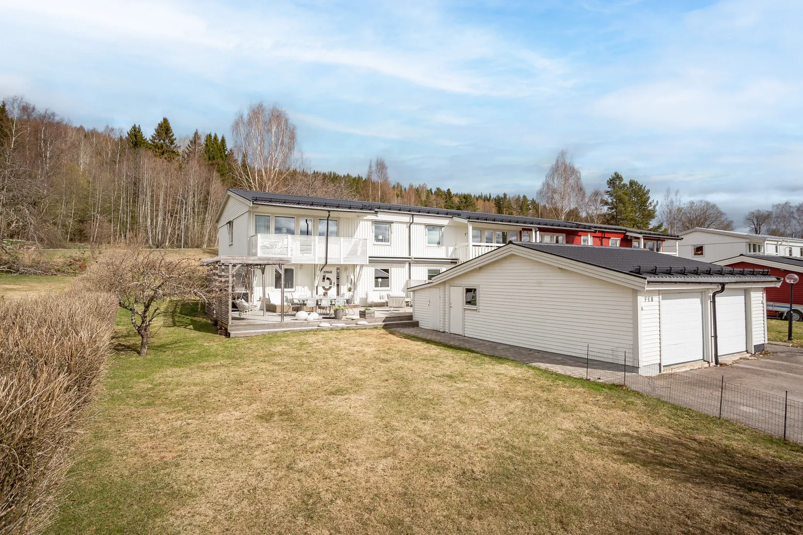 Radhus, Galoppvägen 5, Lillhällom, Sundsvall