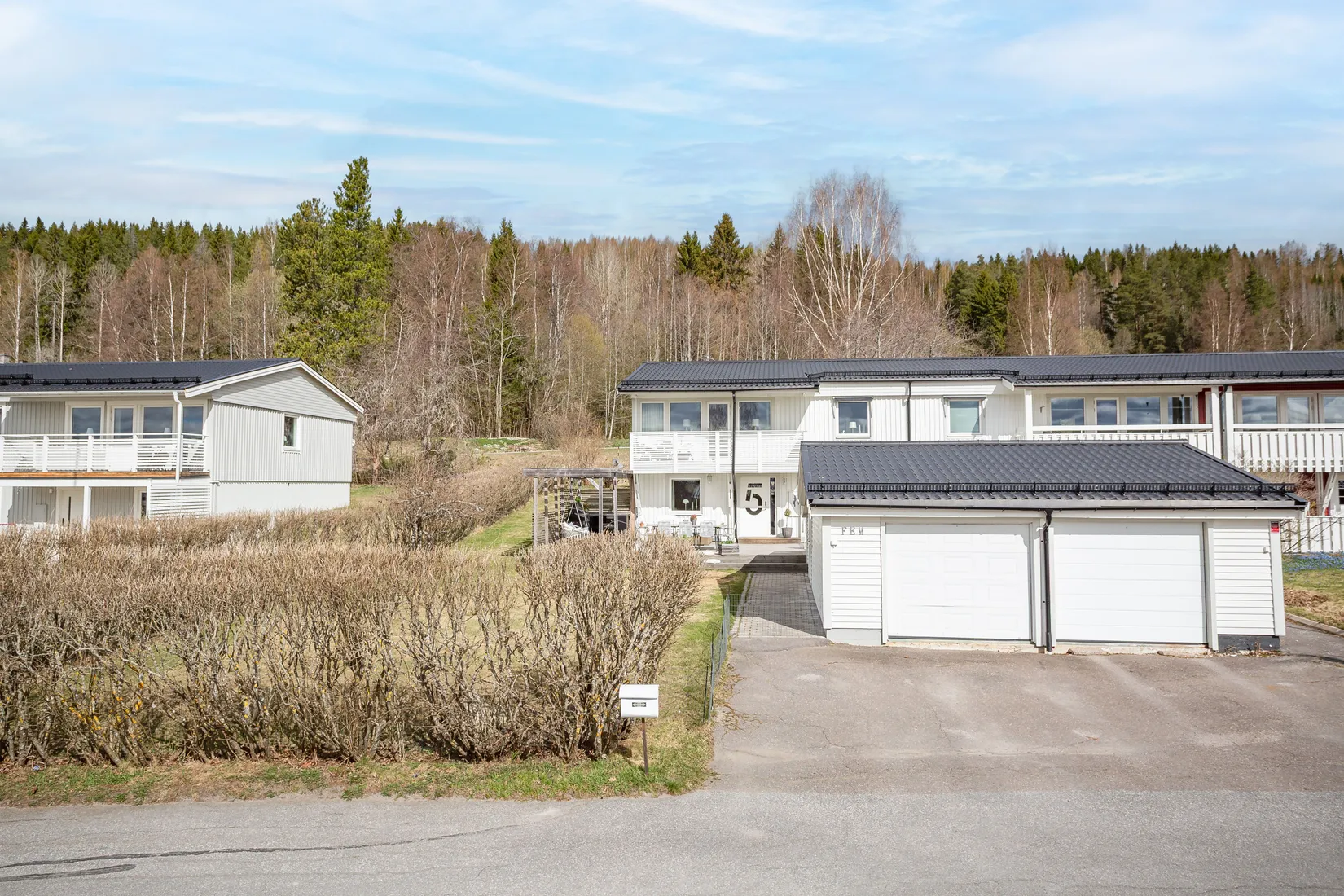 Radhus, Galoppvägen 5, Lillhällom, Sundsvall