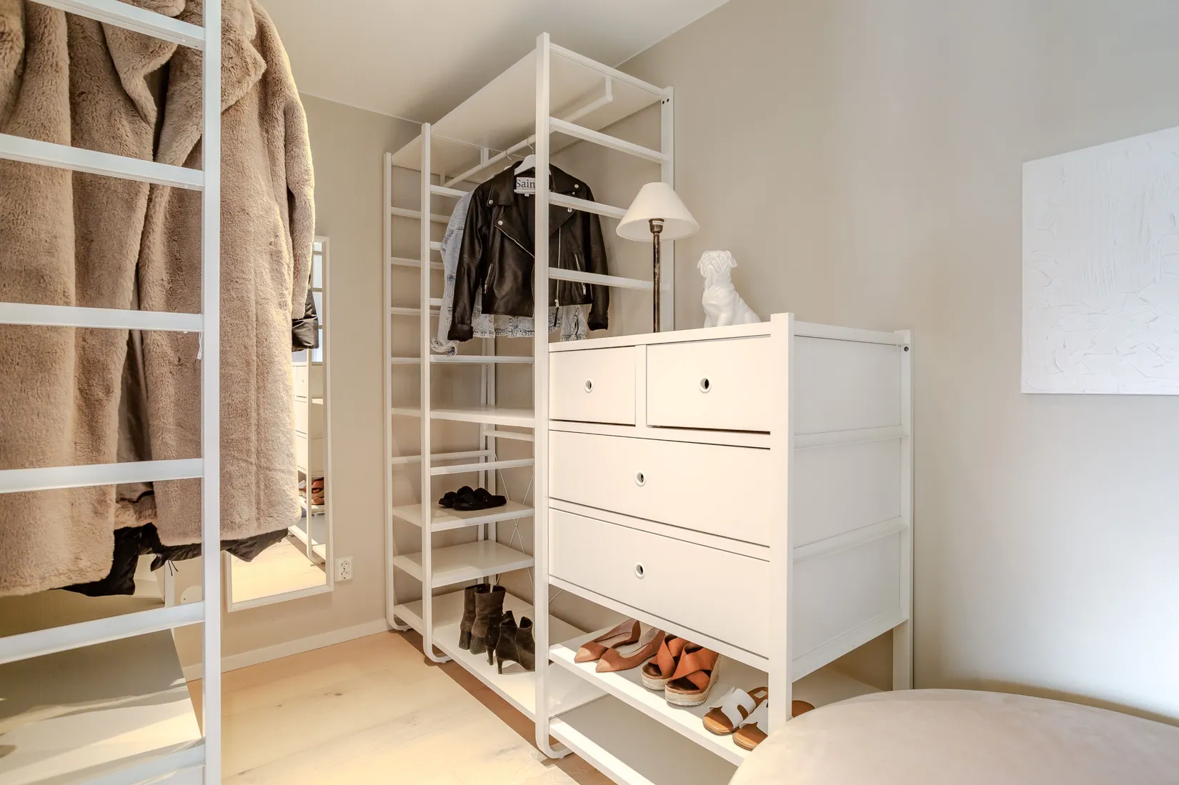 Radhus, Galoppvägen 5, Lillhällom, Sundsvall