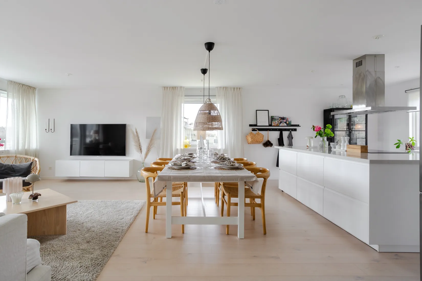 Radhus, Galoppvägen 5, Lillhällom, Sundsvall