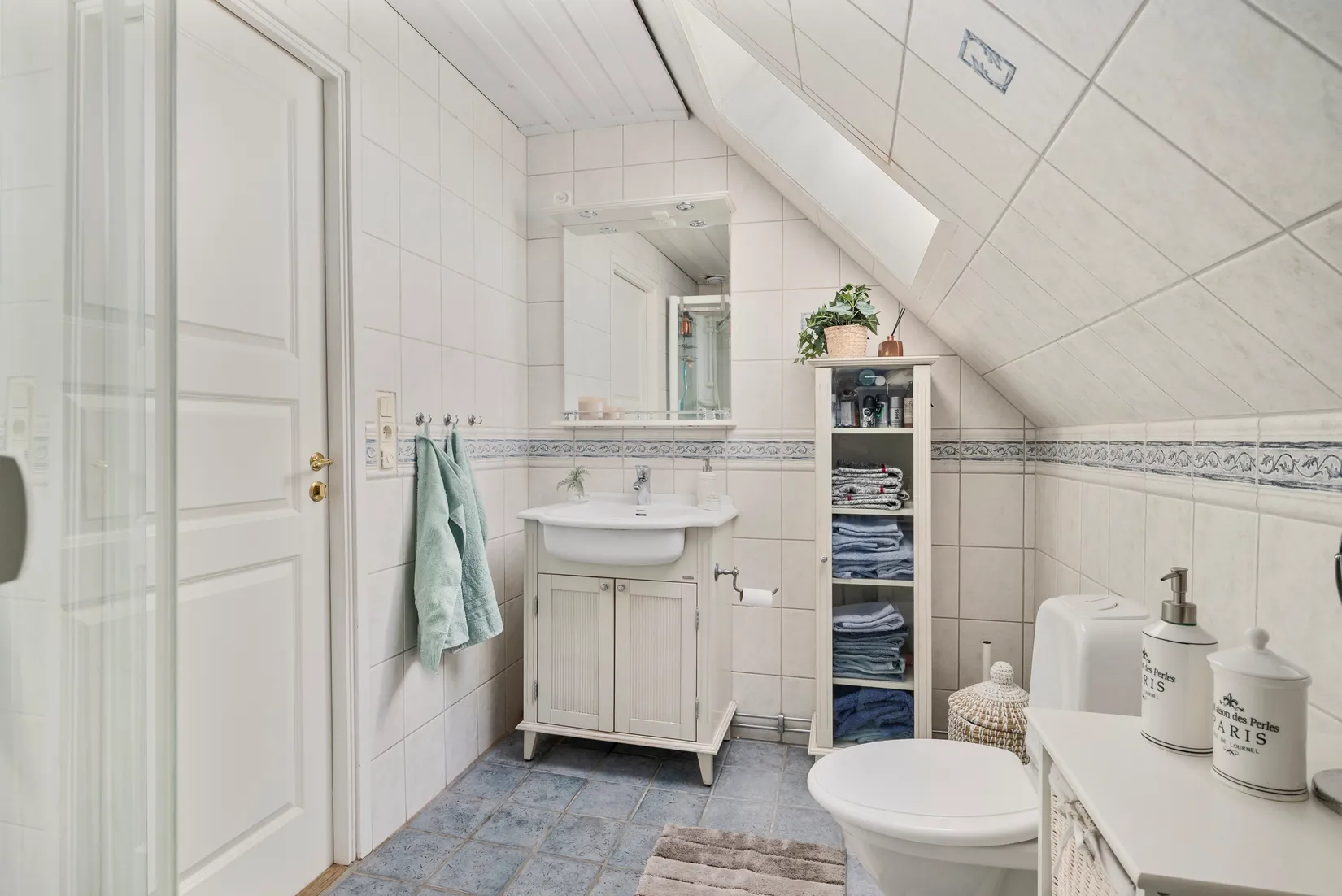 Villa, Skiljevägen 11, Nälsta, Stockholm