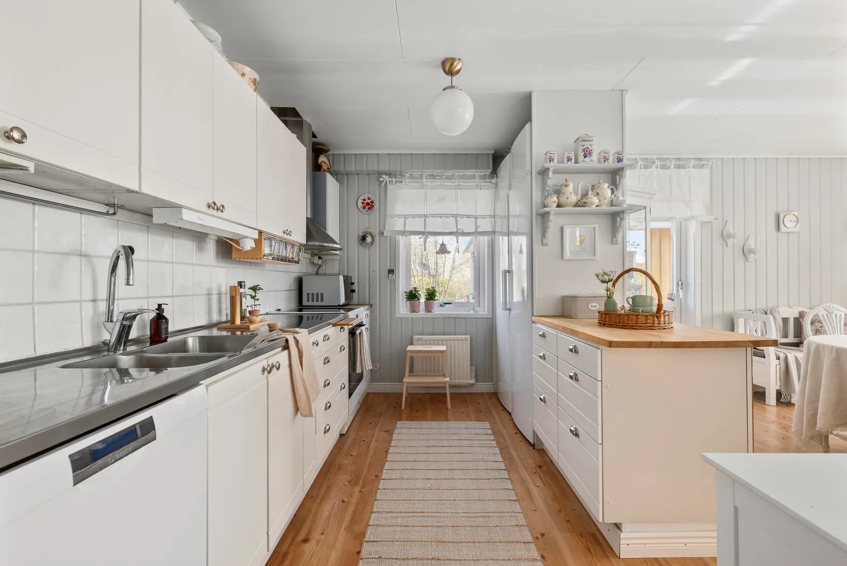 Villa, Skiljevägen 11, Nälsta, Stockholm