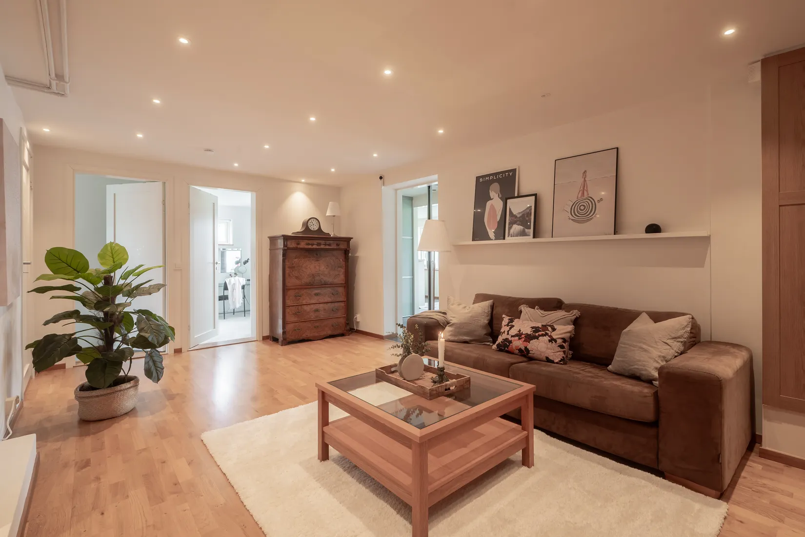 Villa, Midgårdsvägen 17, Stuvsta/Långsjön, Huddinge