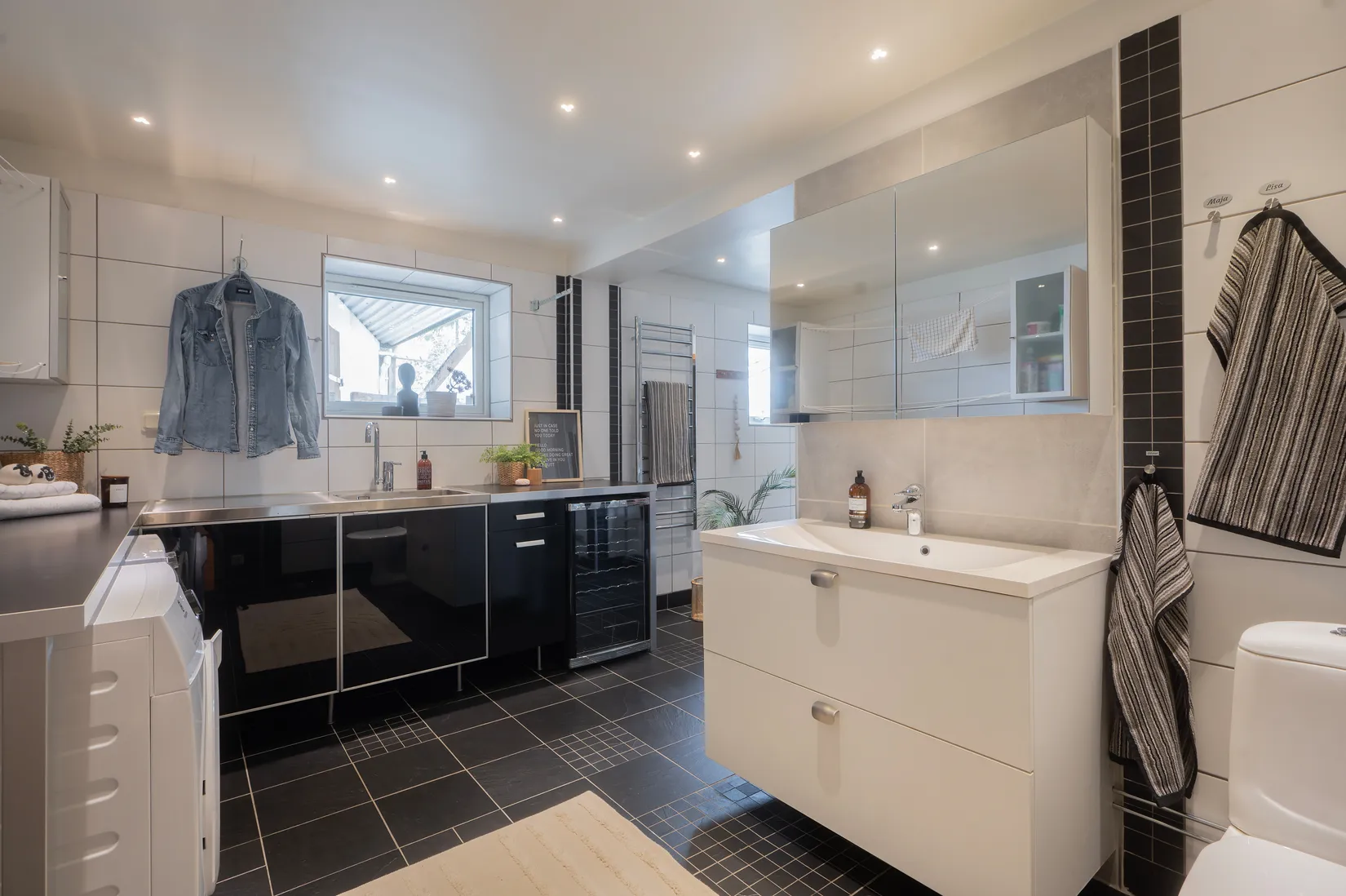 Villa, Midgårdsvägen 17, Stuvsta/Långsjön, Huddinge