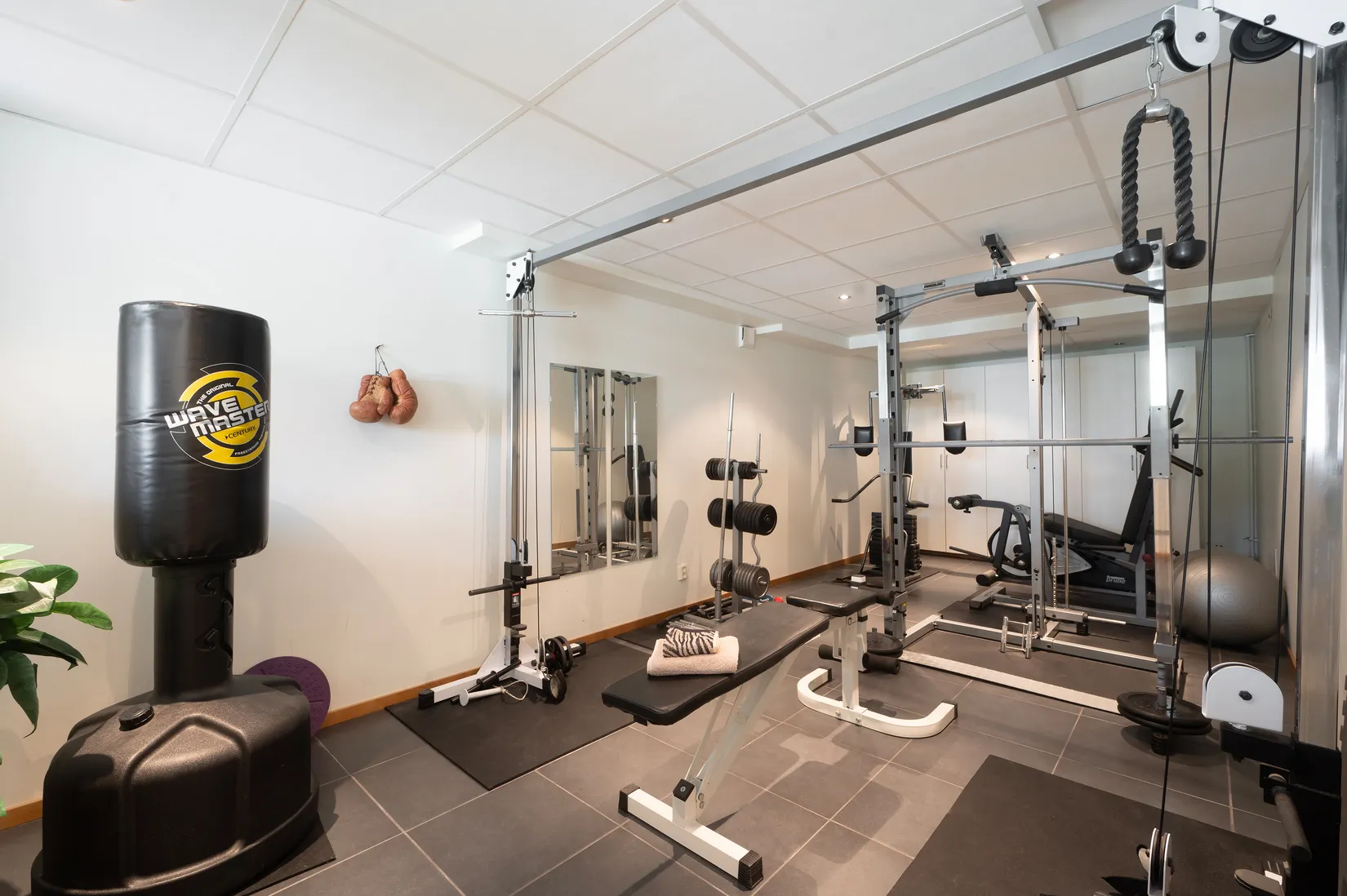 Villa, Midgårdsvägen 17, Stuvsta/Långsjön, Huddinge