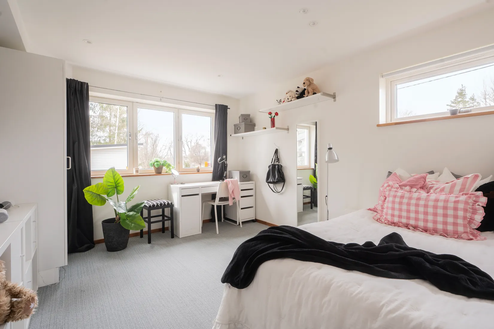 Villa, Midgårdsvägen 17, Stuvsta/Långsjön, Huddinge