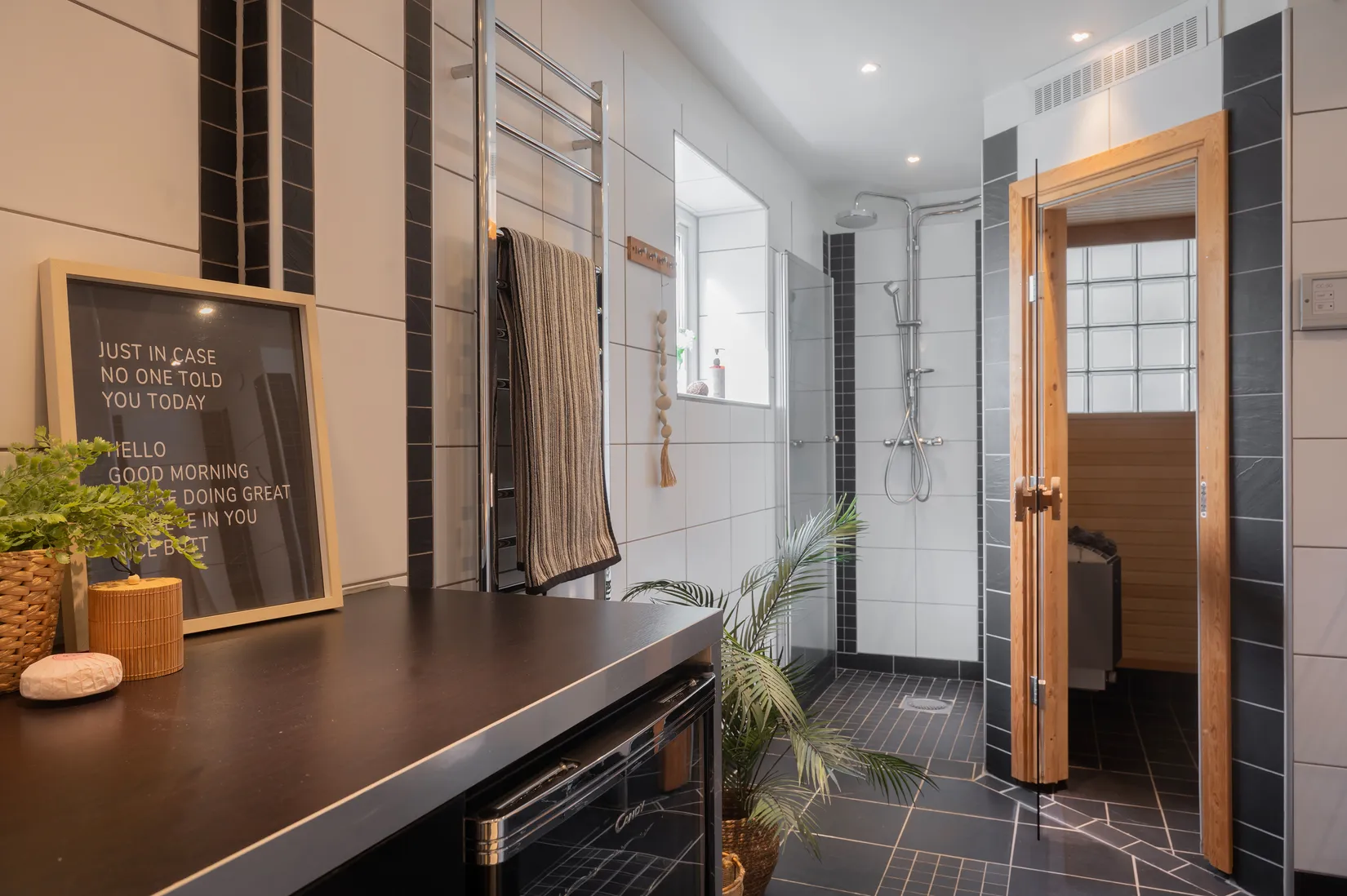 Villa, Midgårdsvägen 17, Stuvsta/Långsjön, Huddinge