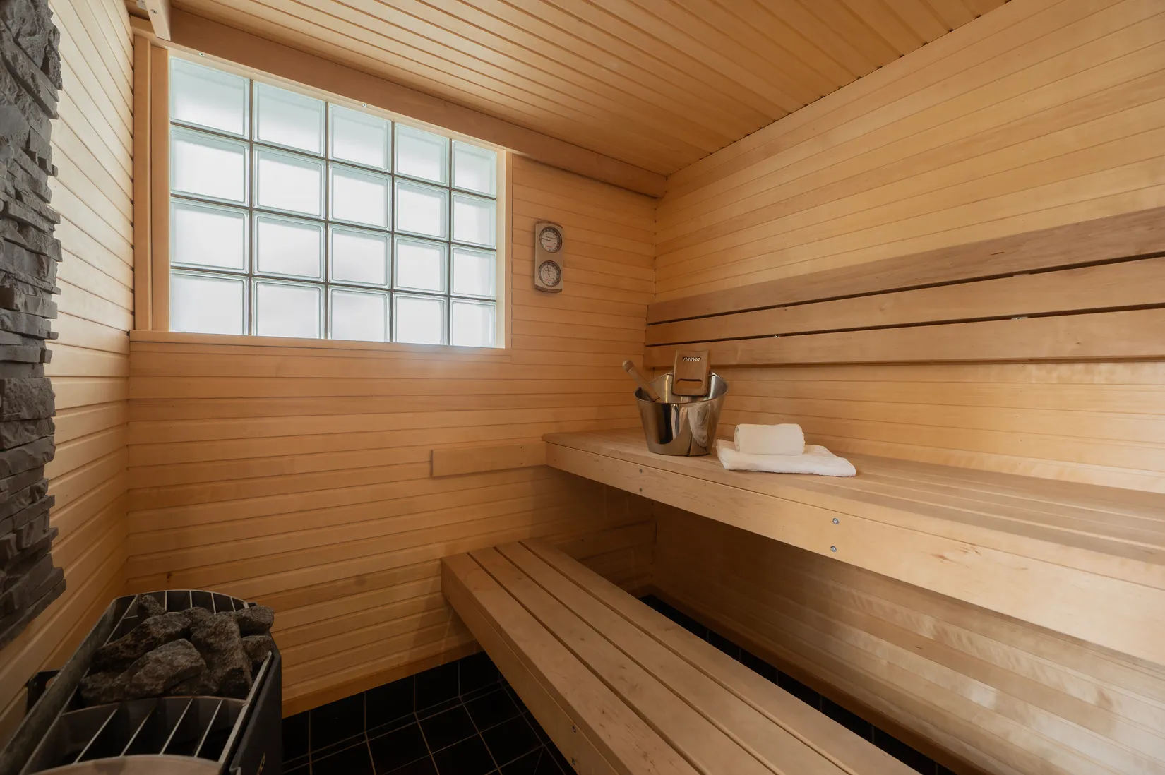 Villa, Midgårdsvägen 17, Stuvsta/Långsjön, Huddinge